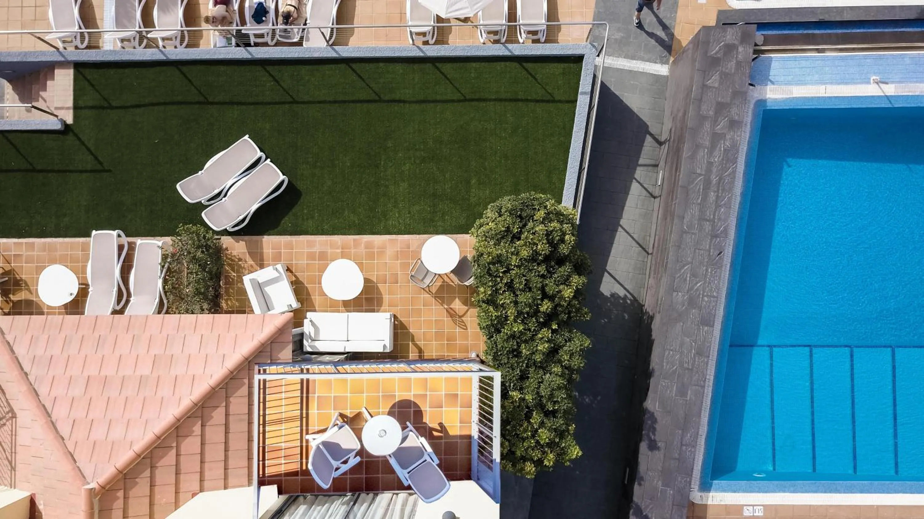 Photo of the whole room in Caybeach Meloneras