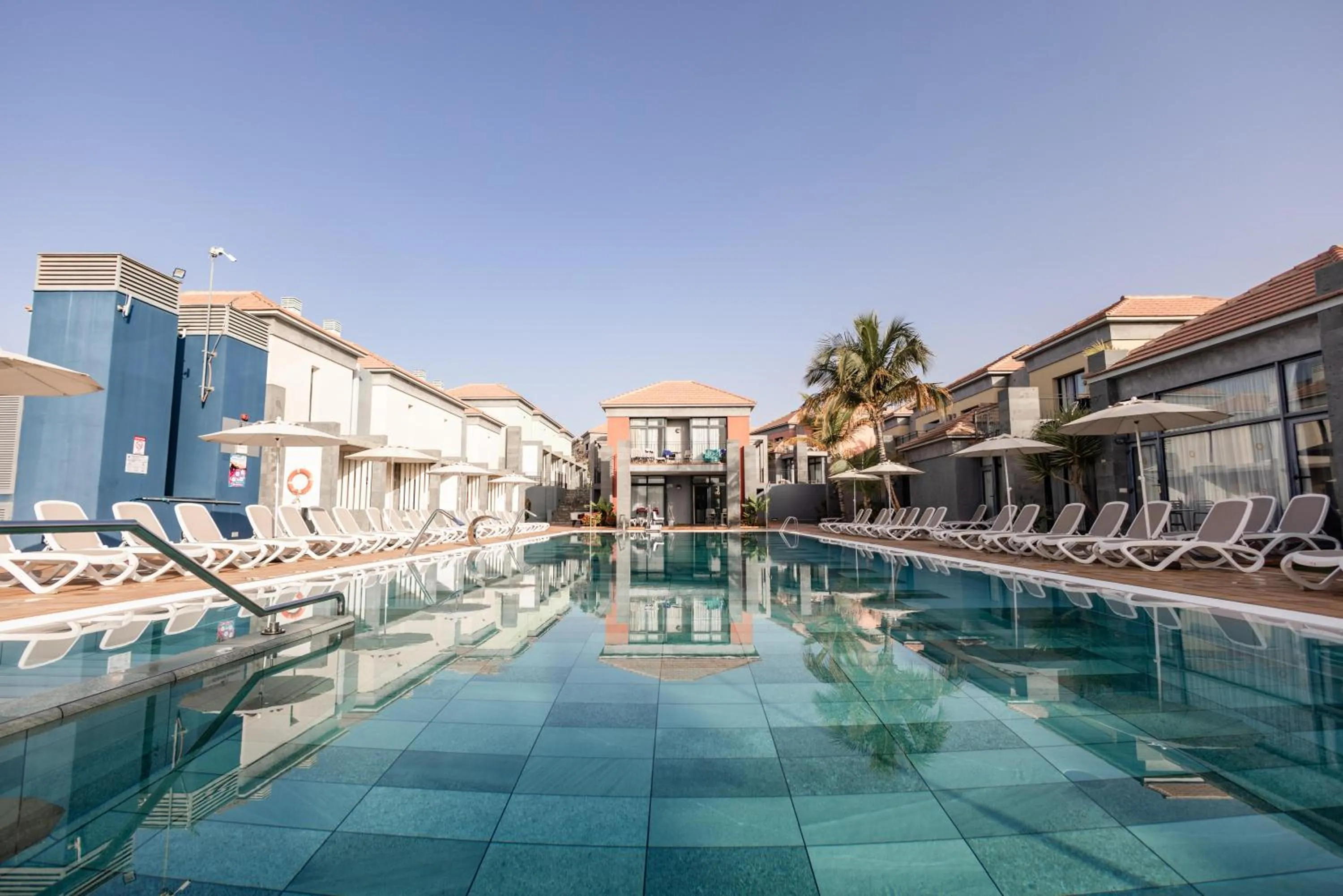 Swimming pool in Caybeach Meloneras