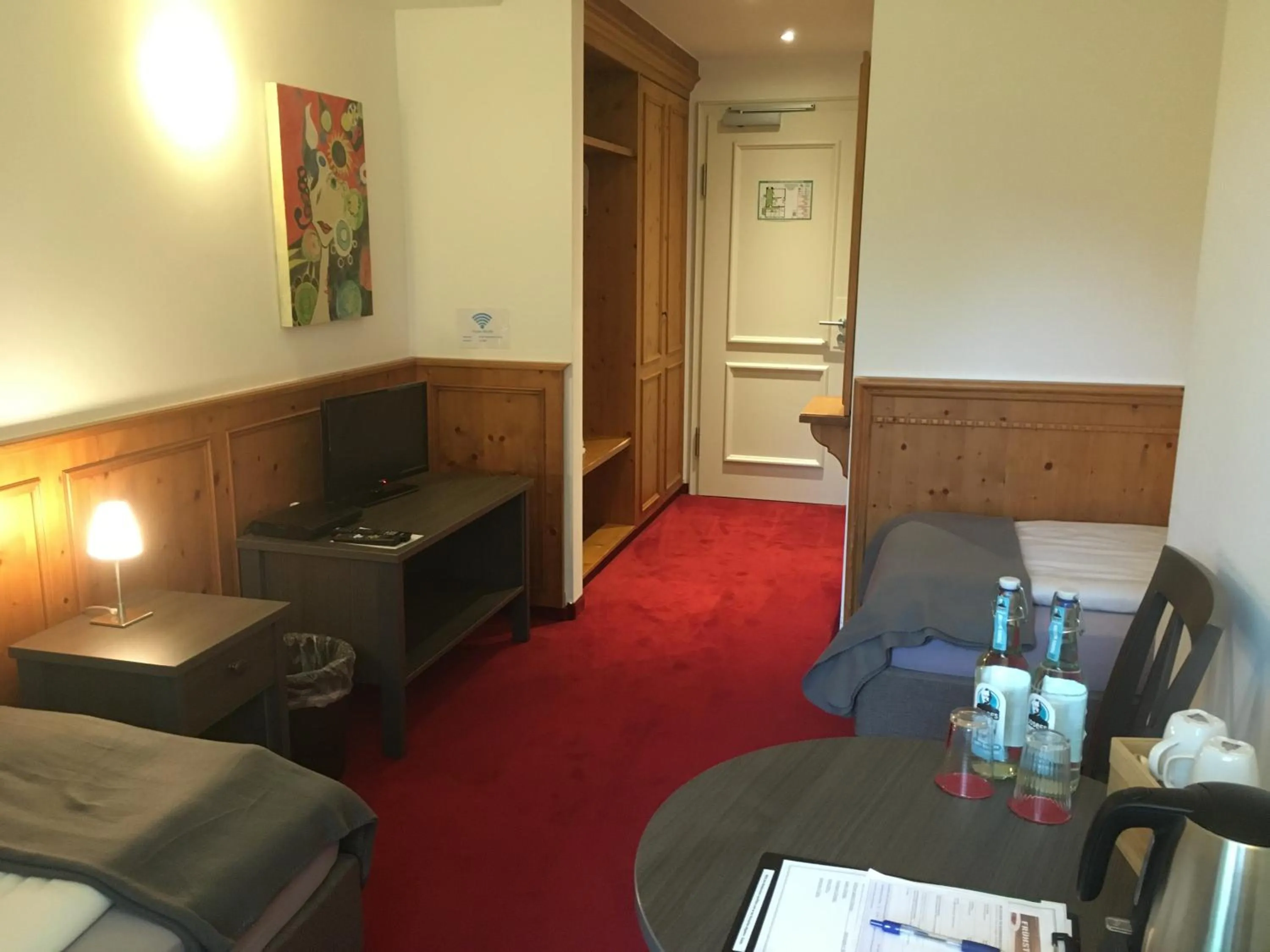 Photo of the whole room in Gästehaus Alte Schule