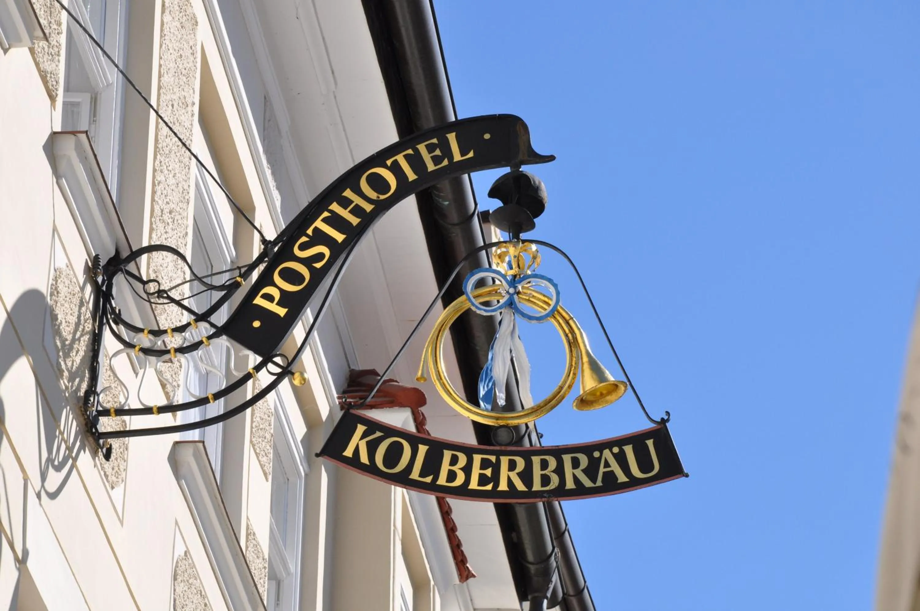Logo/Certificate/Sign in Posthotel Kolberbräu
