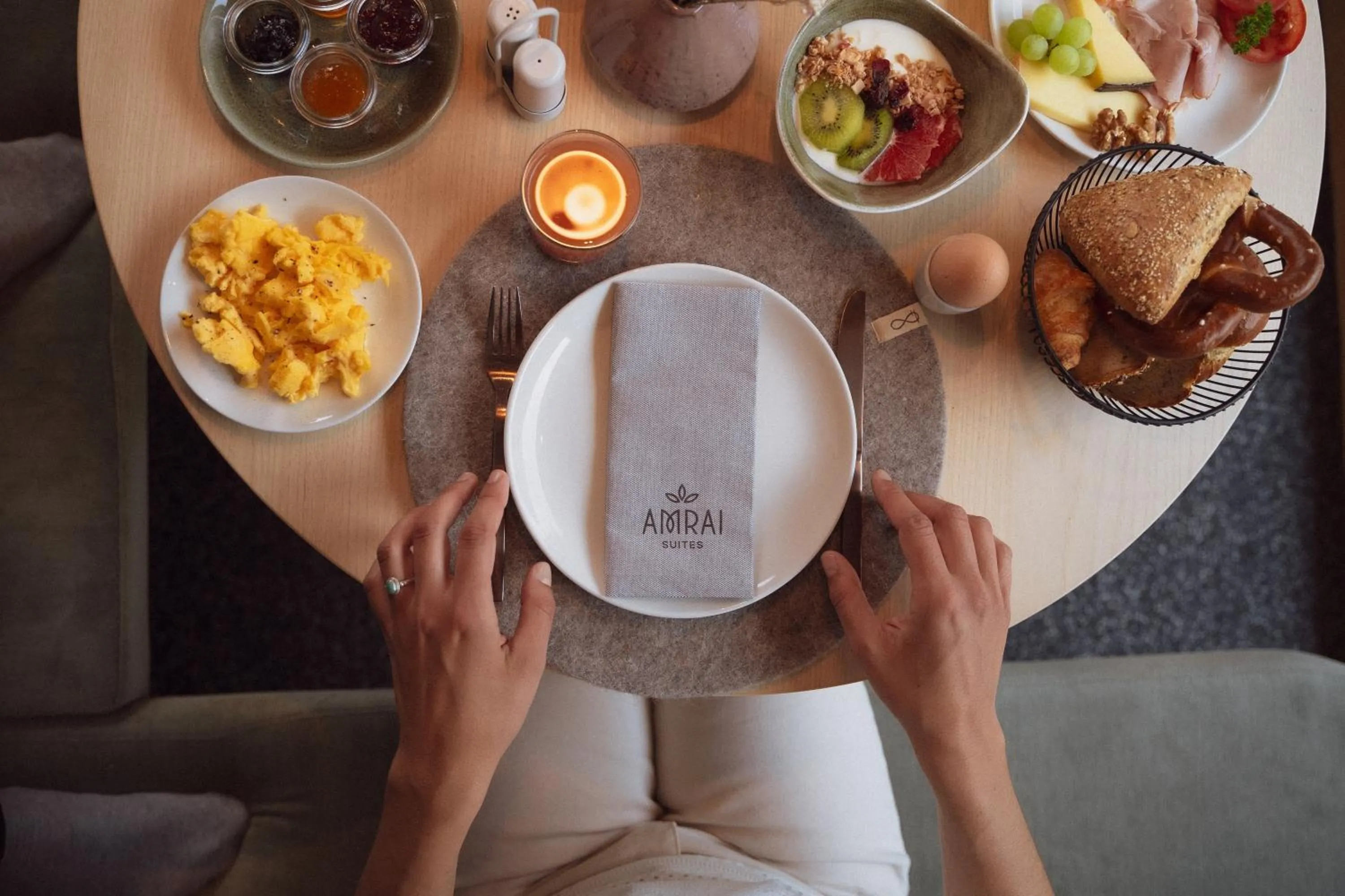 Breakfast in Amrai Suites