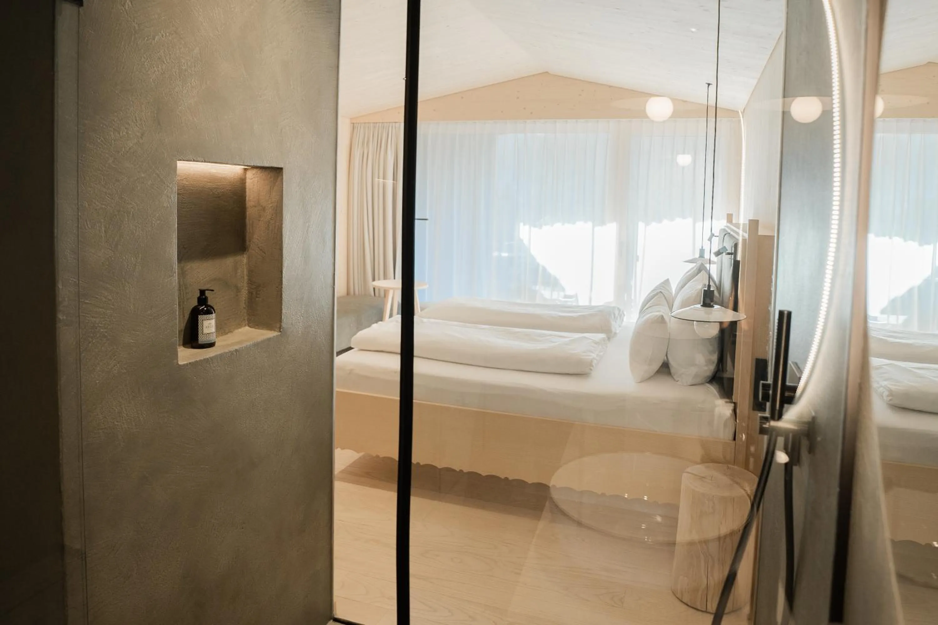 Shower, Bed in Amrai Suites