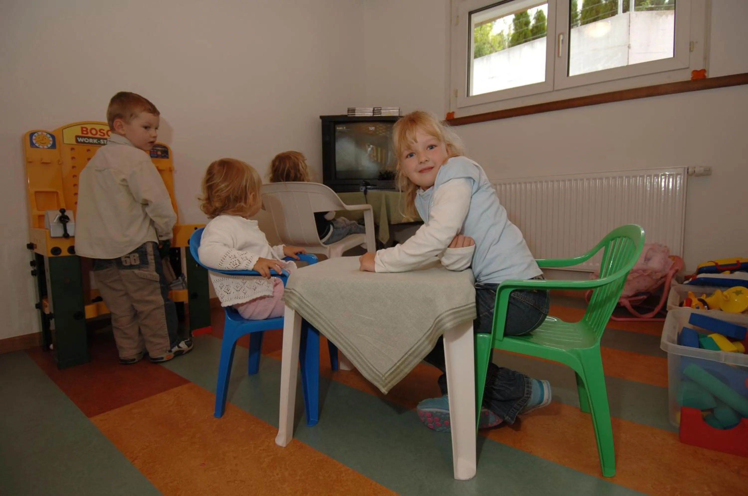 People in Hotel Viktoria-Leukerbad-Therme