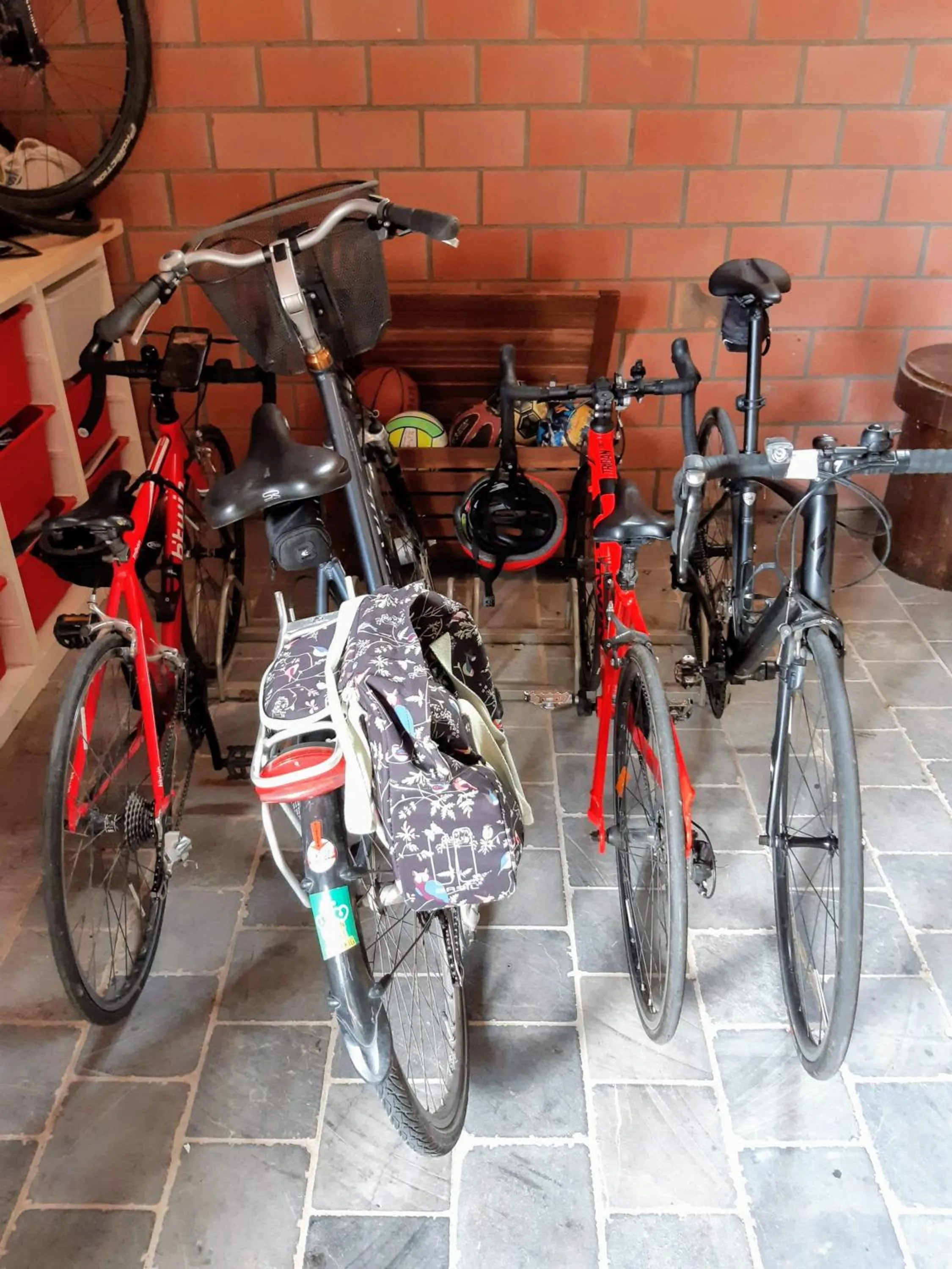 Property building in B&B Lora