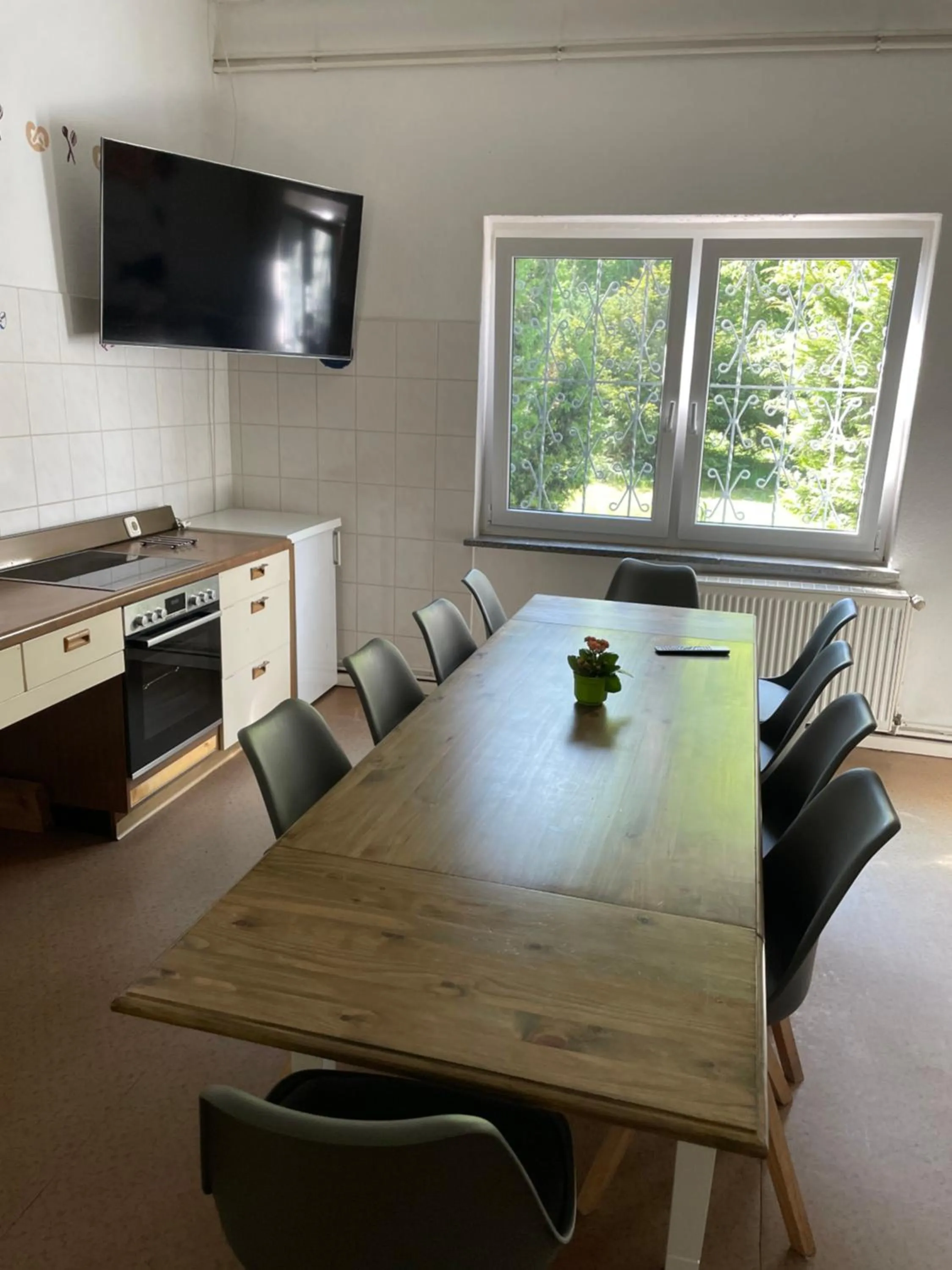 Communal lounge/ TV room in An der Gärtnerei