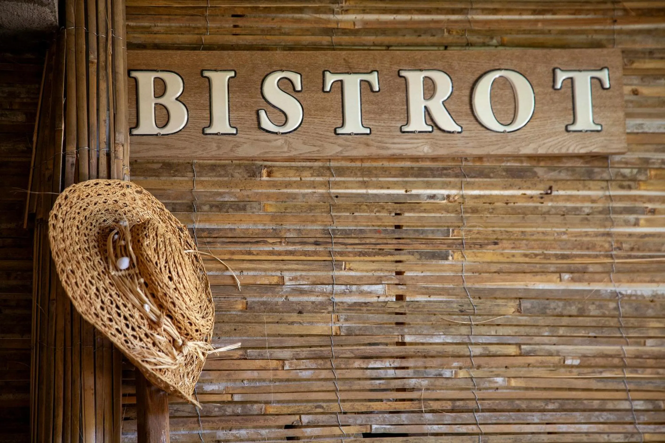 O'Myosotis - 400m Centre Historique - Parking Gratuit - Piscine et Jardin