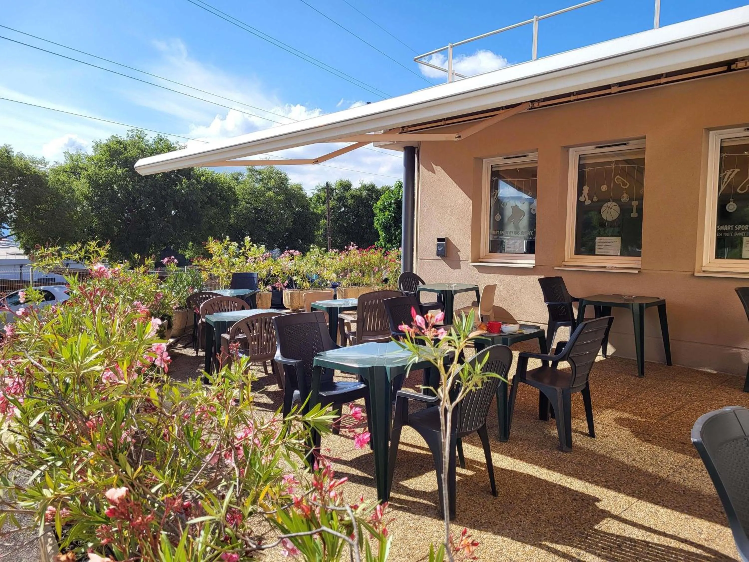 Property building in Ibis Budget Marseille Valentine