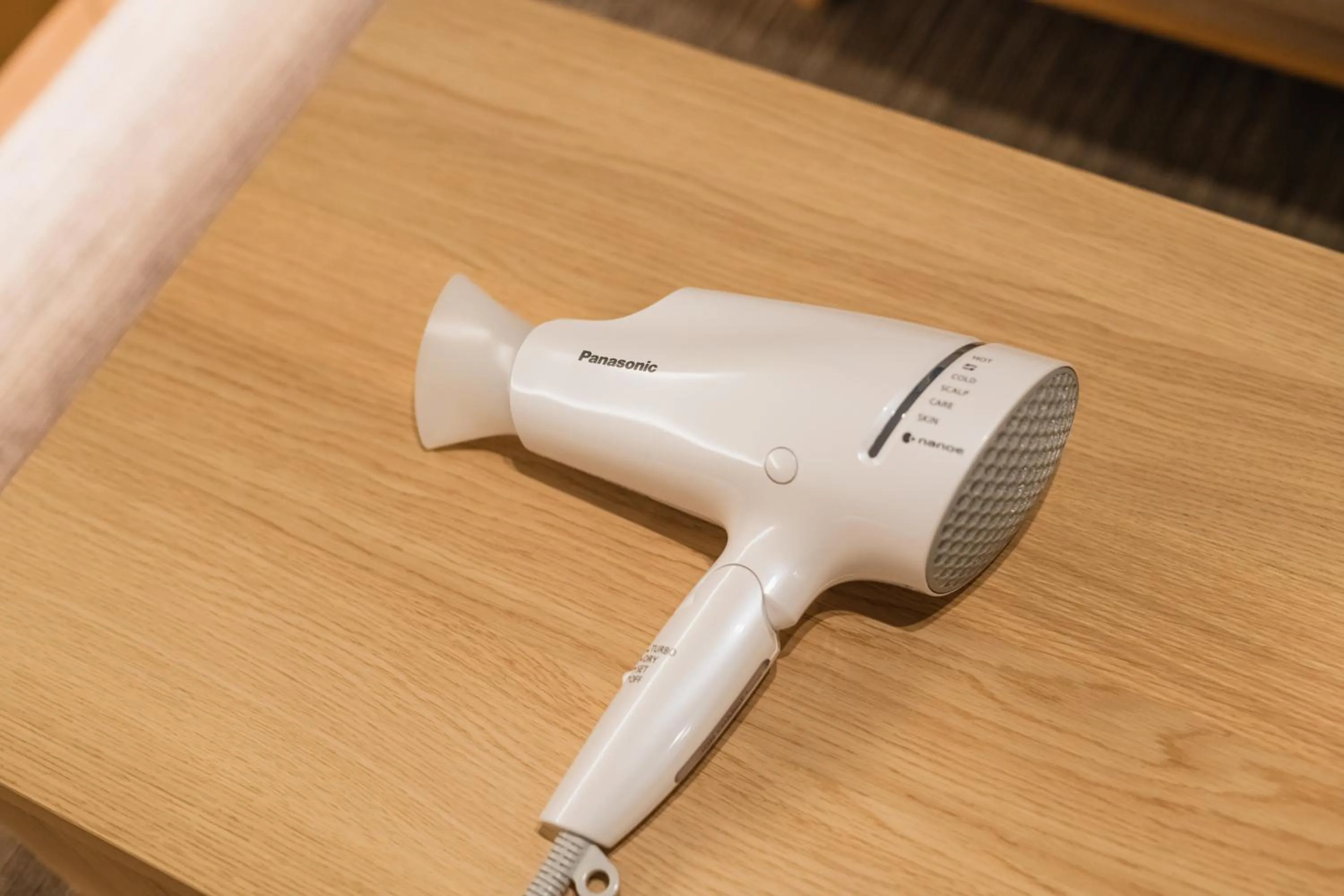 Photo of the whole room in GRAND BASE Hakata Station