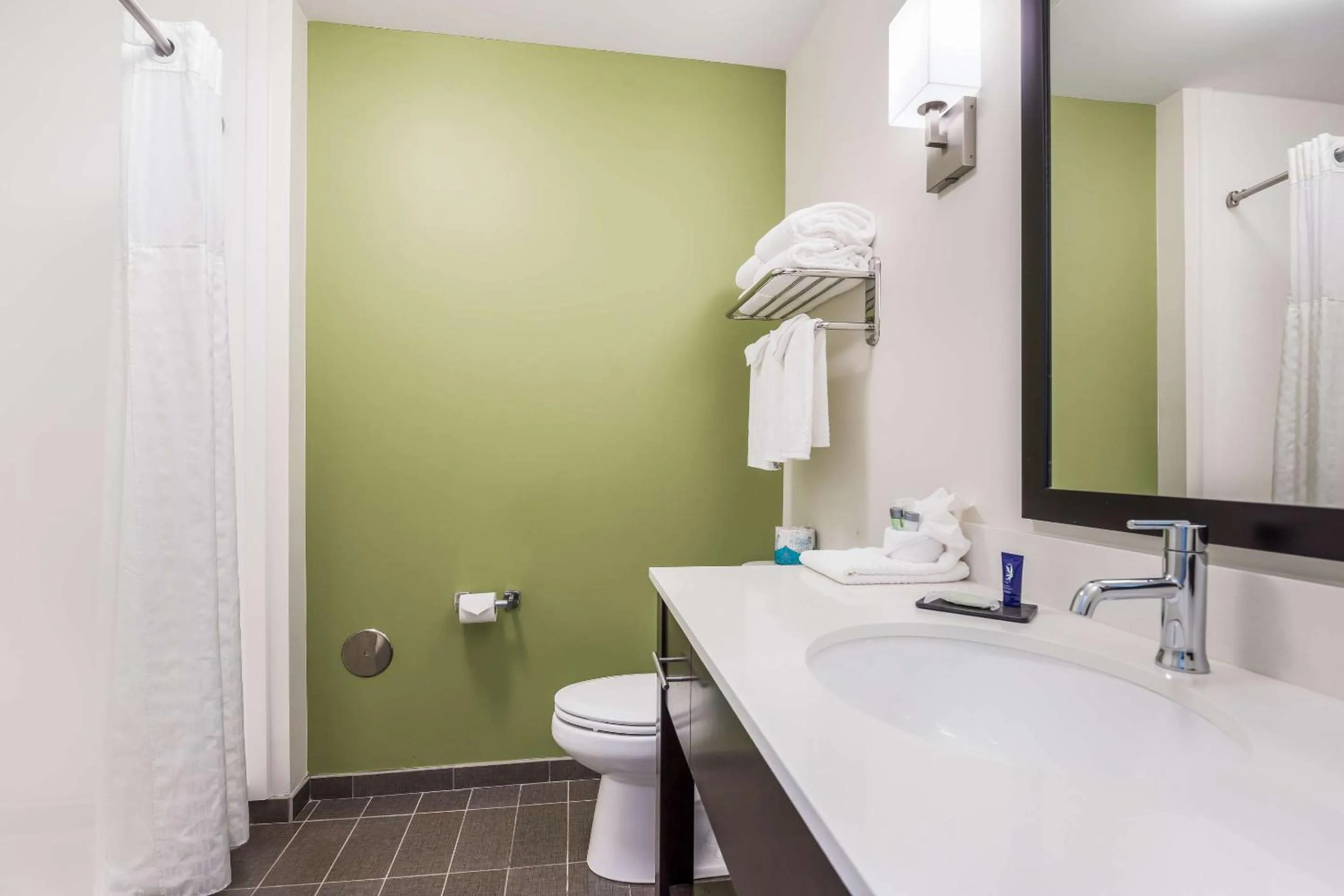 Bedroom in Sleep Inn & Suites Park City-Wichita North