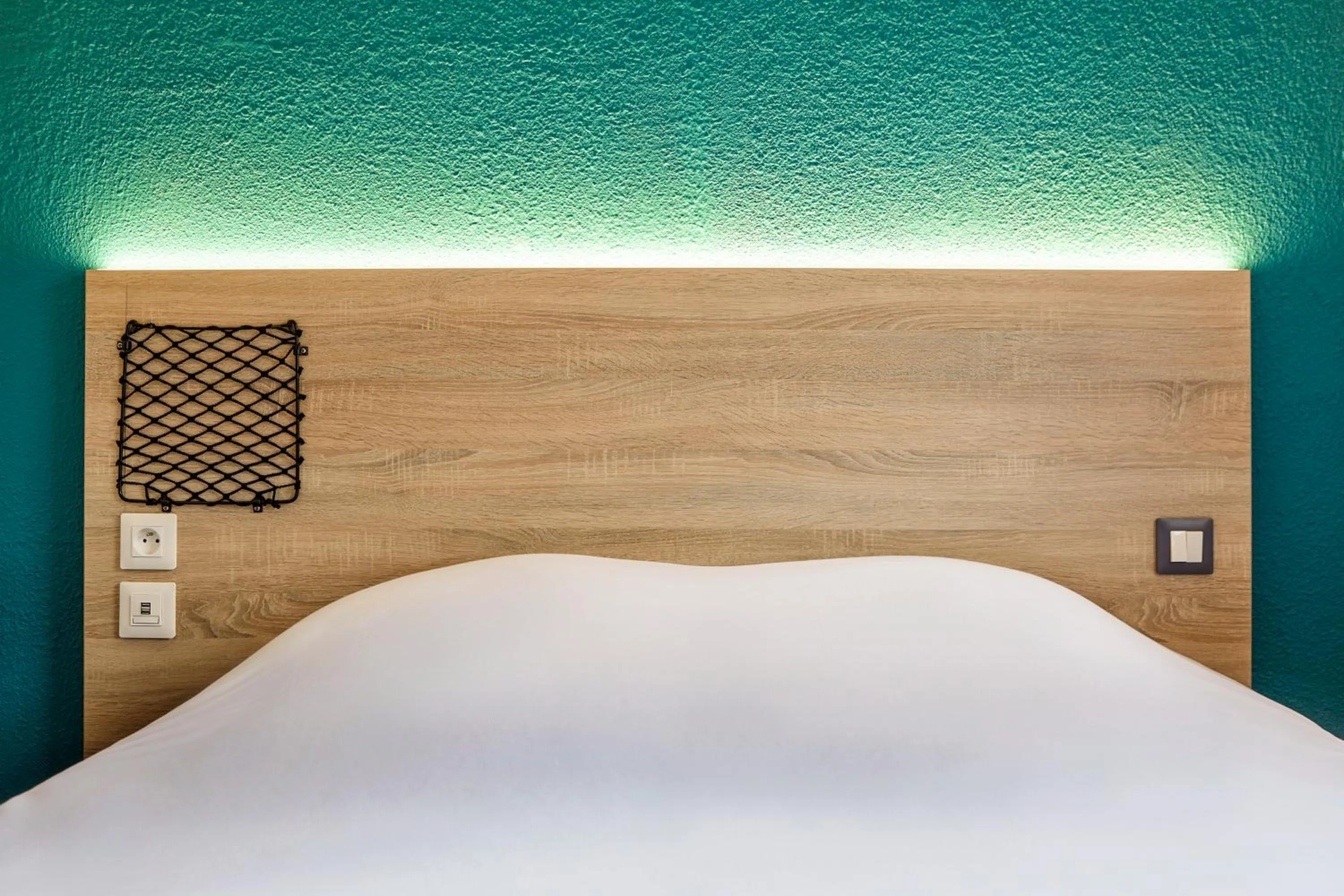 Bed in hotelF1 Bayonne