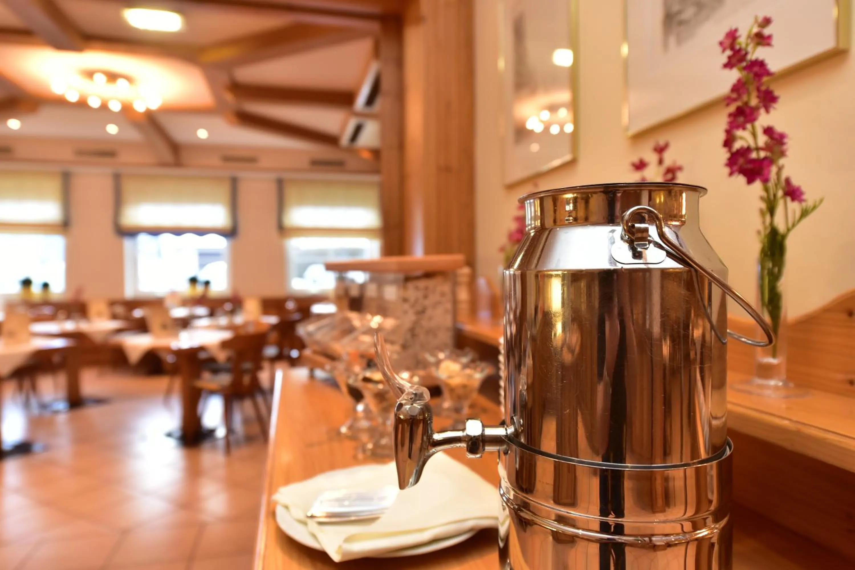 Restaurant/places to eat in Hotel & Gasthof Richard Held