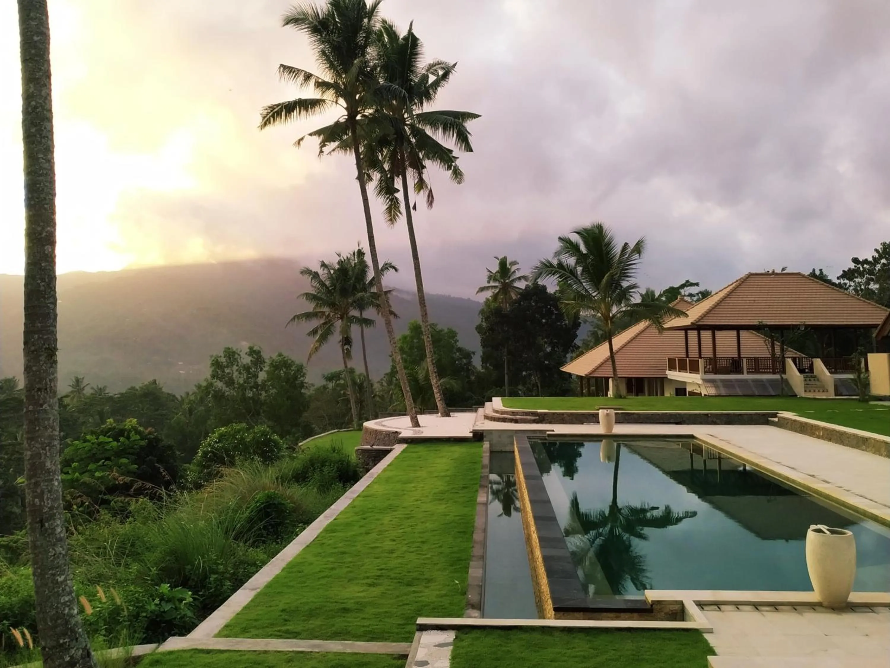 Property building in Palmterrace