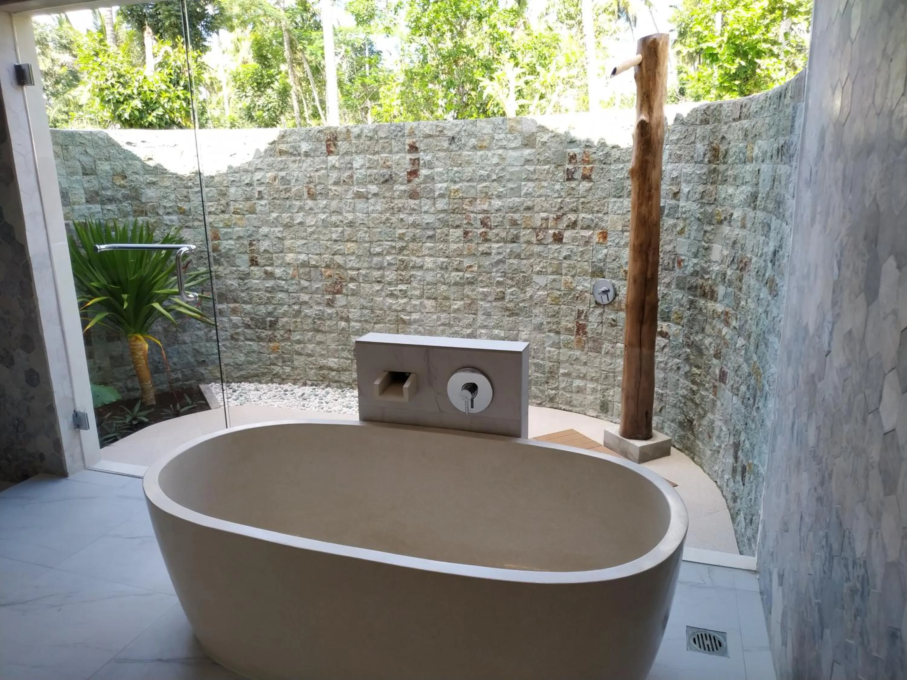 Bath in Palmterrace