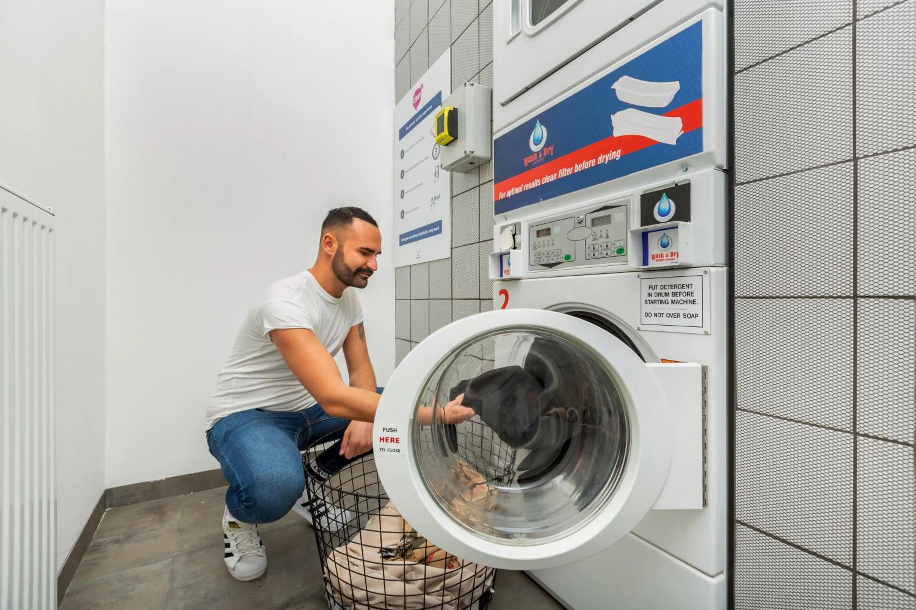 Area and facilities in a&o Budapest City