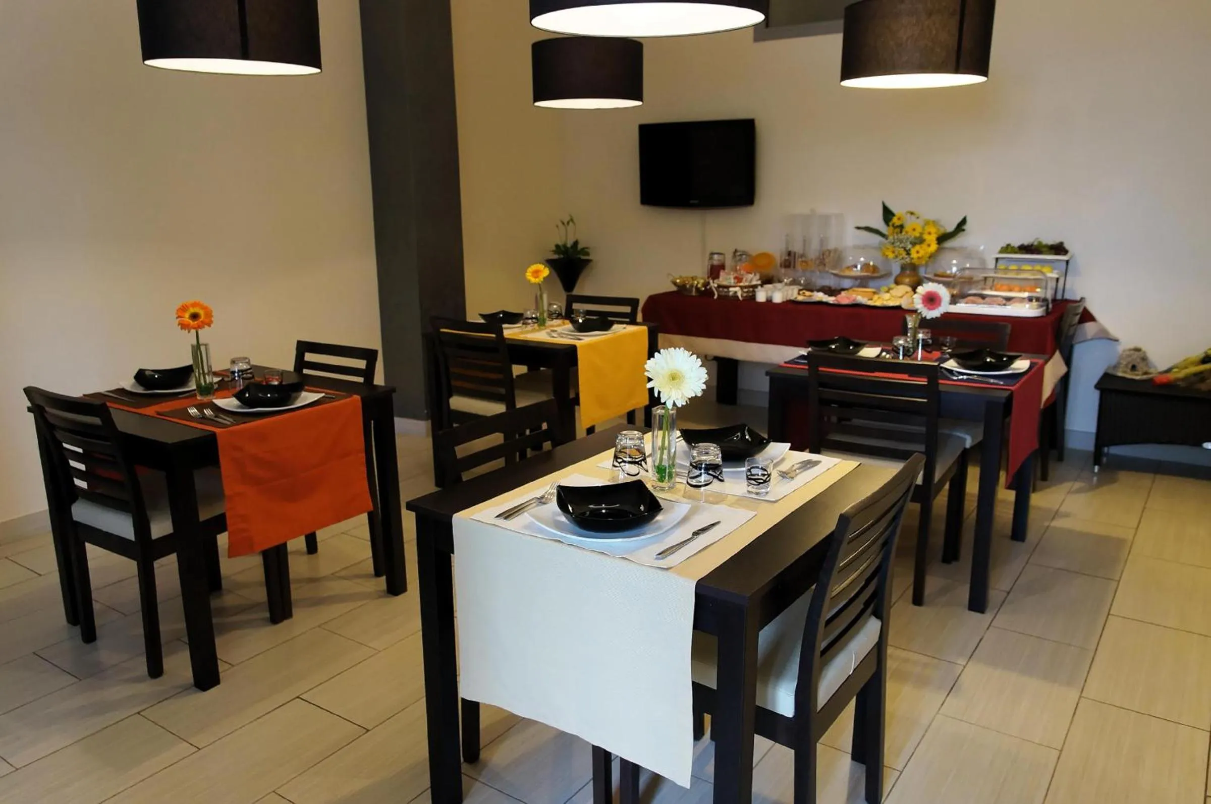 Dining area in B&B Alixia