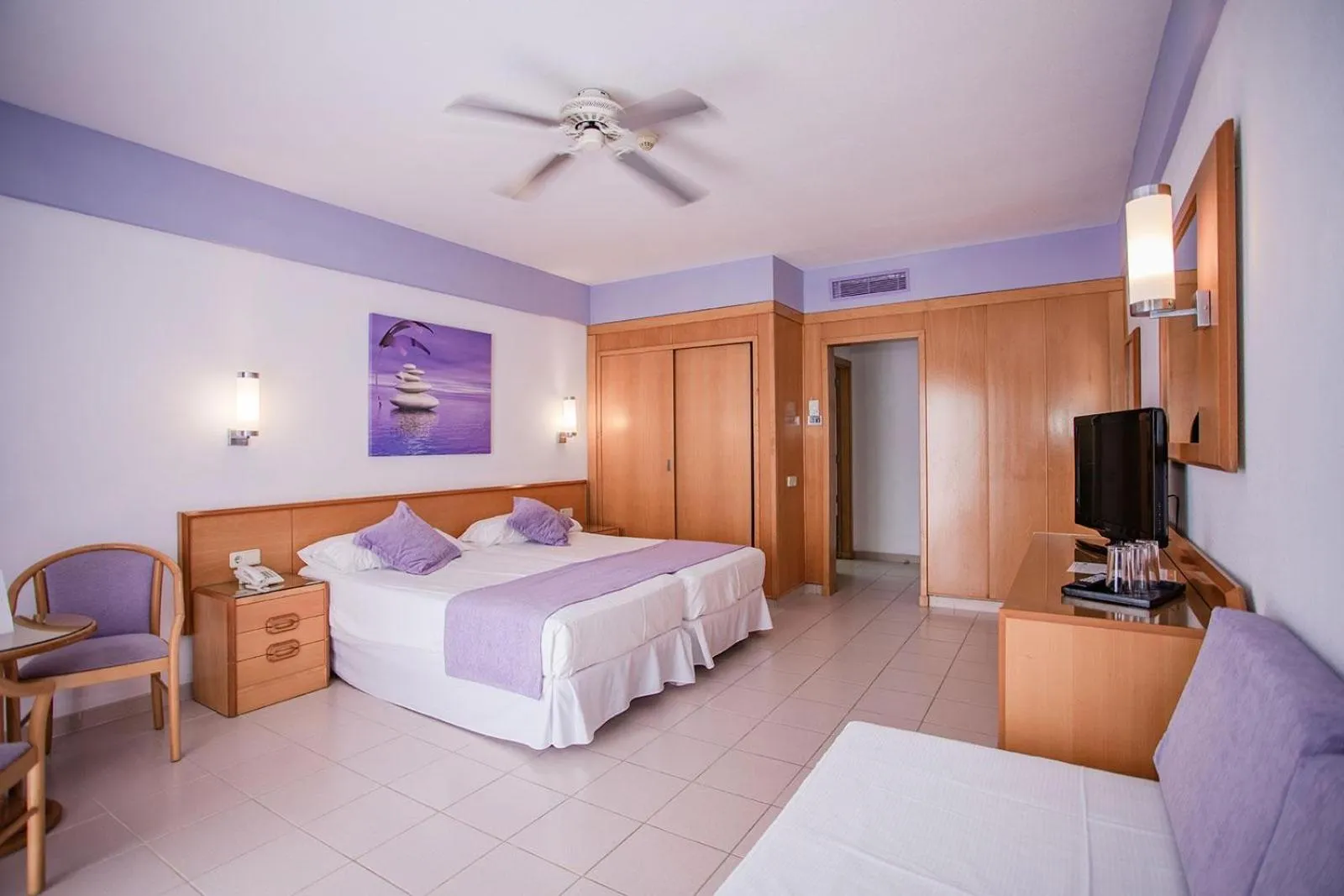 Photo of the whole room, Bed in Servatur Don Miguel - Adults Only