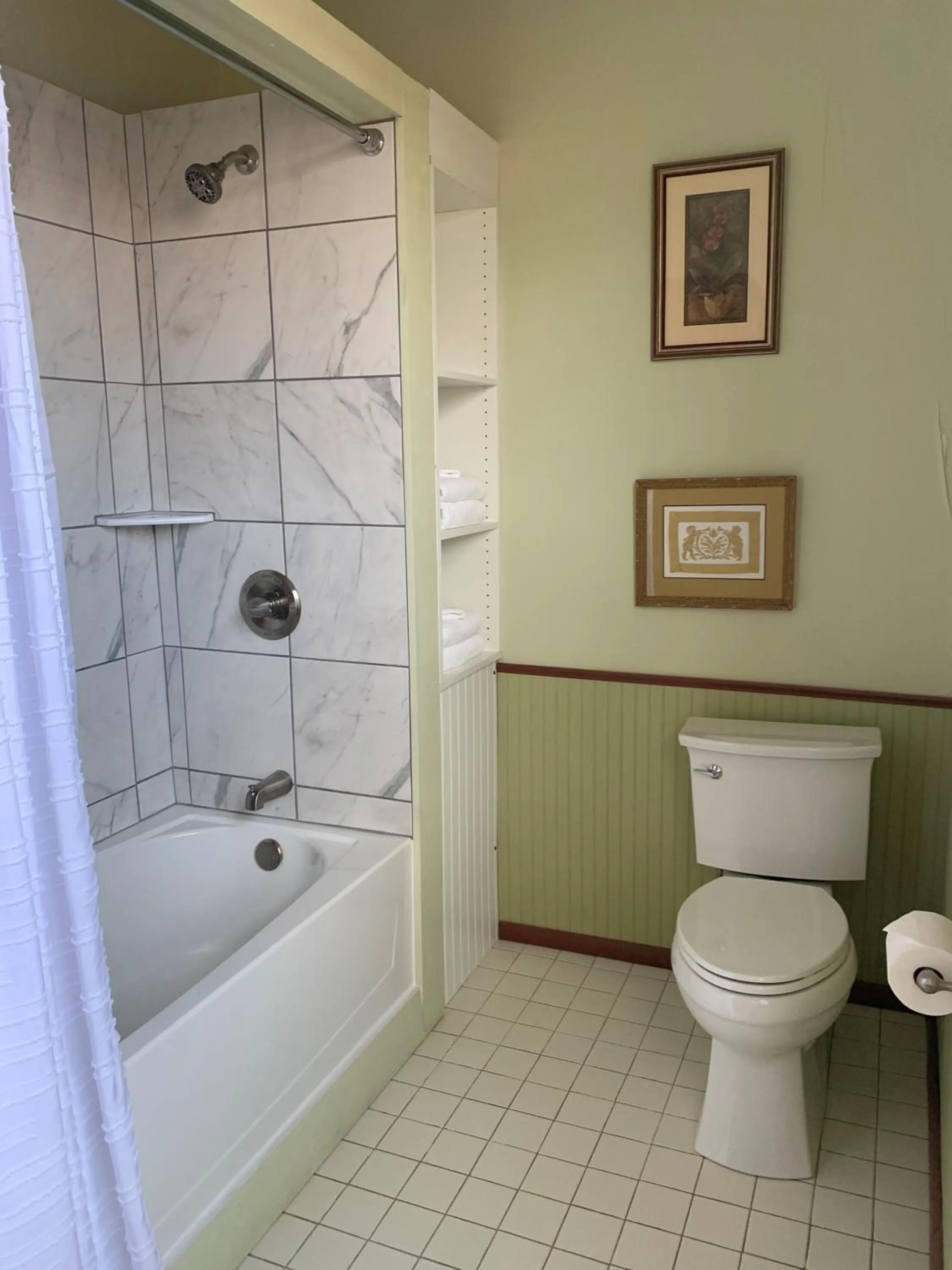 Bathroom in Naples Hotel