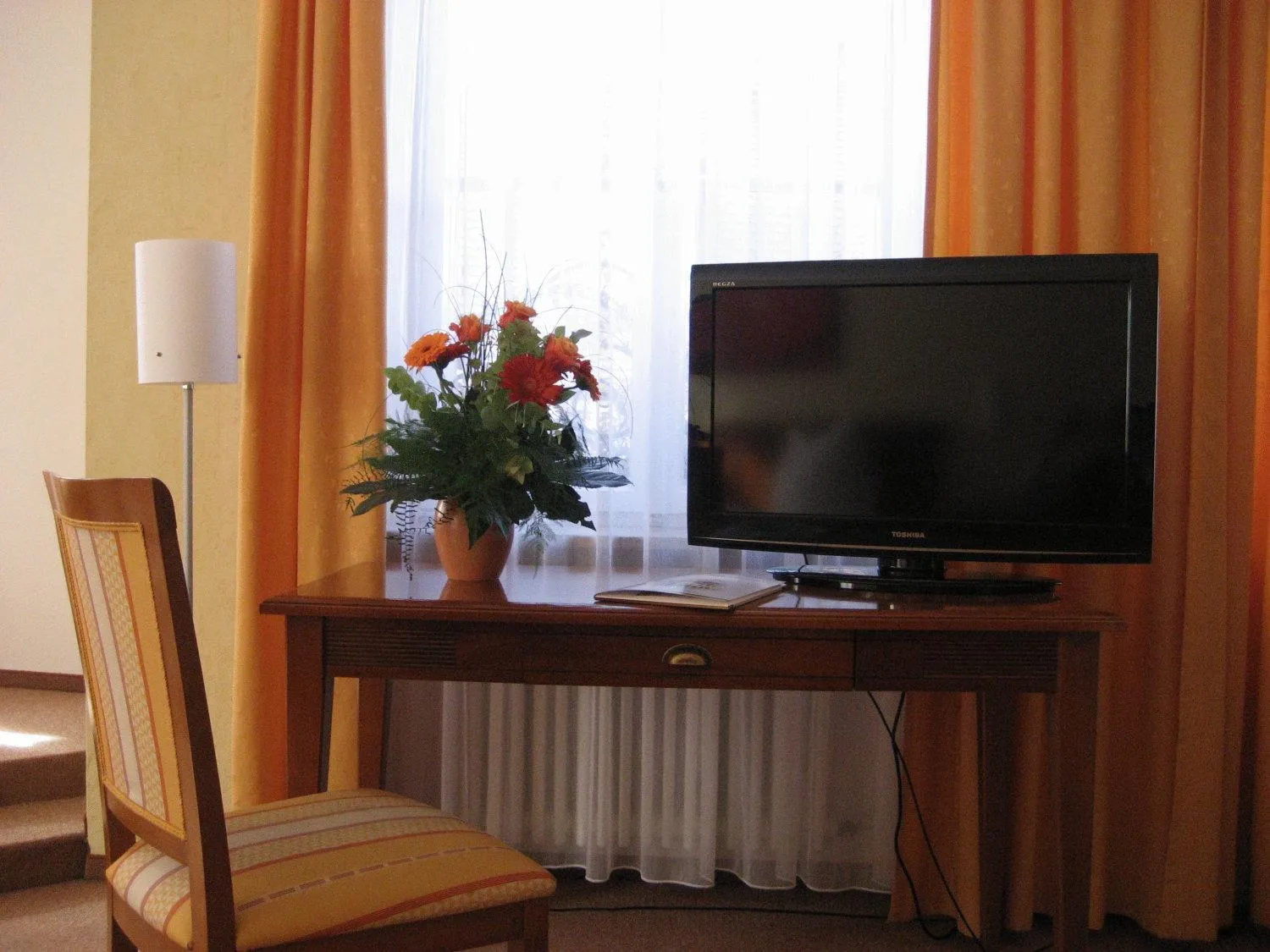 TV and multimedia in Altstadthotel Schex