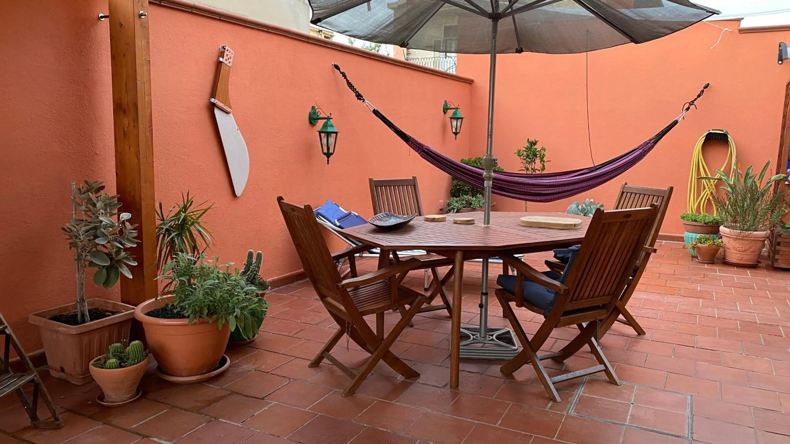 Property building in Villa il Vento e il Mare