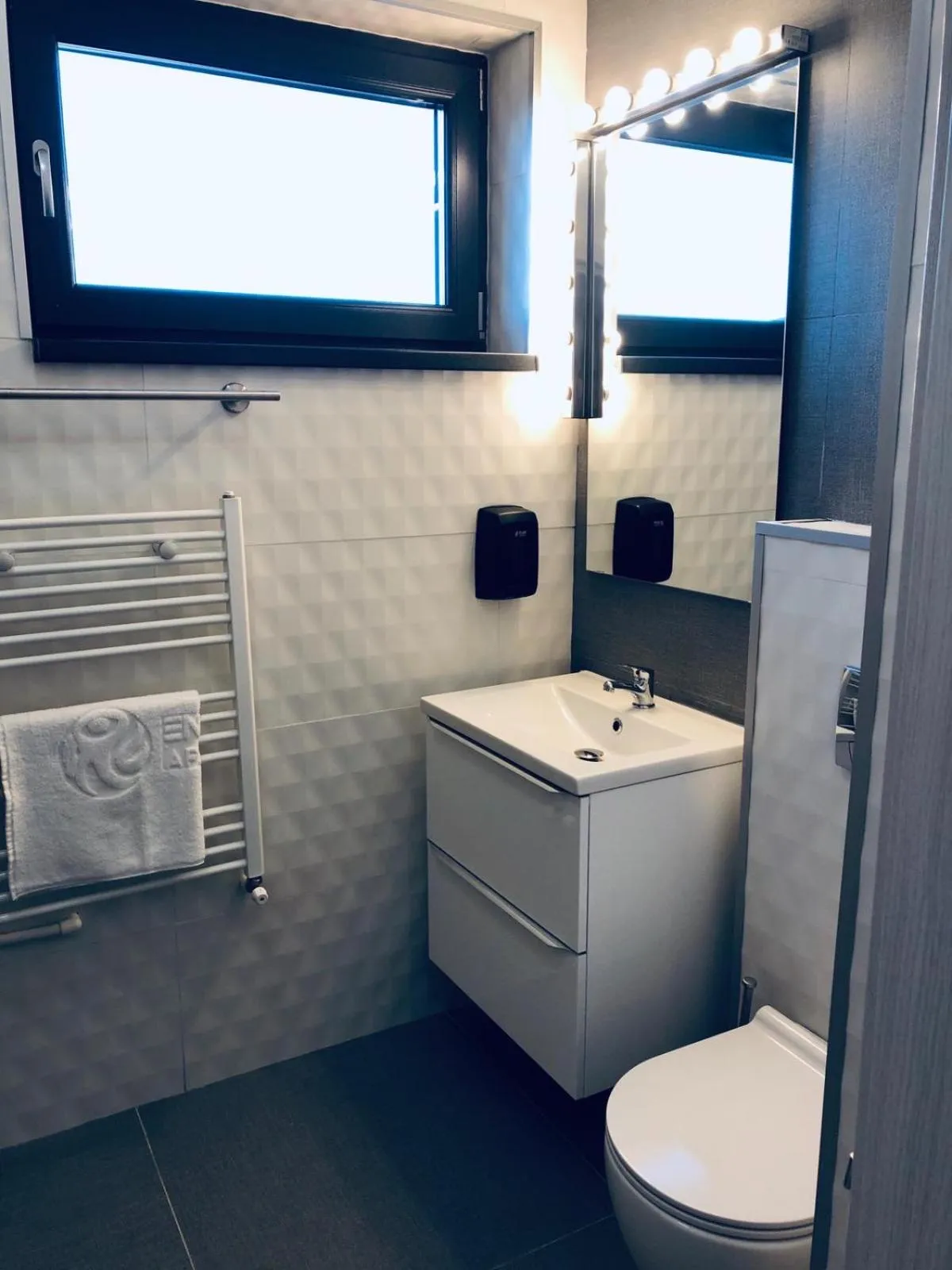 Enjoy Life Apartments