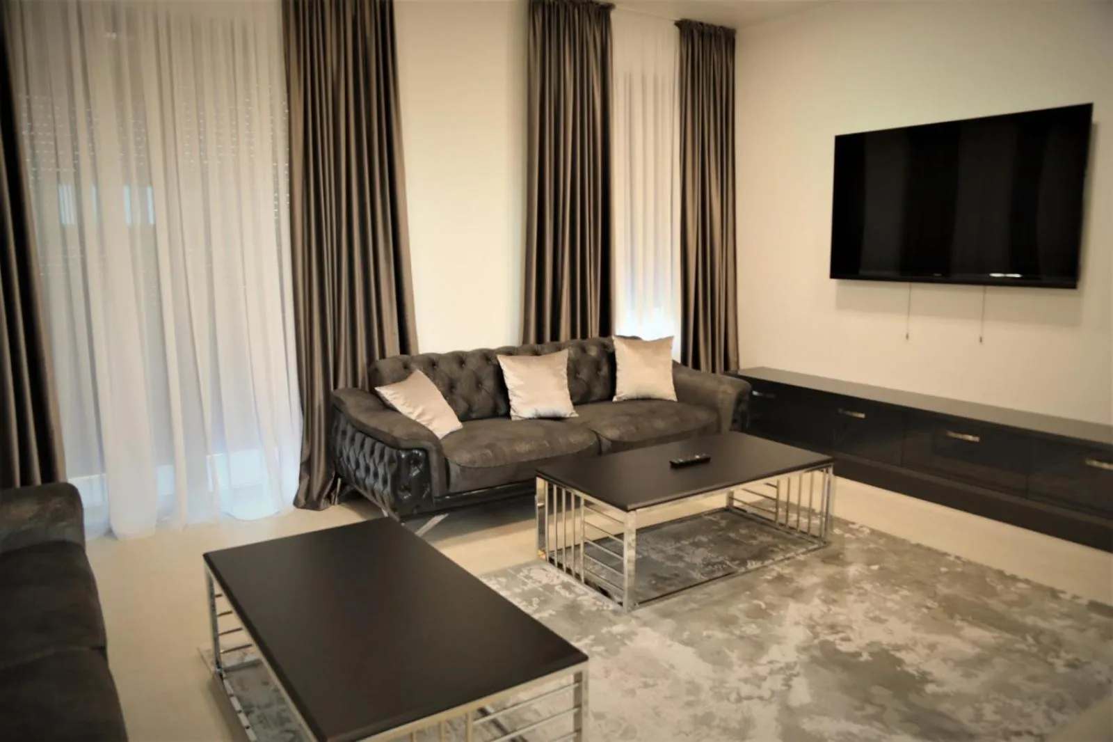 Enjoy Life Apartments