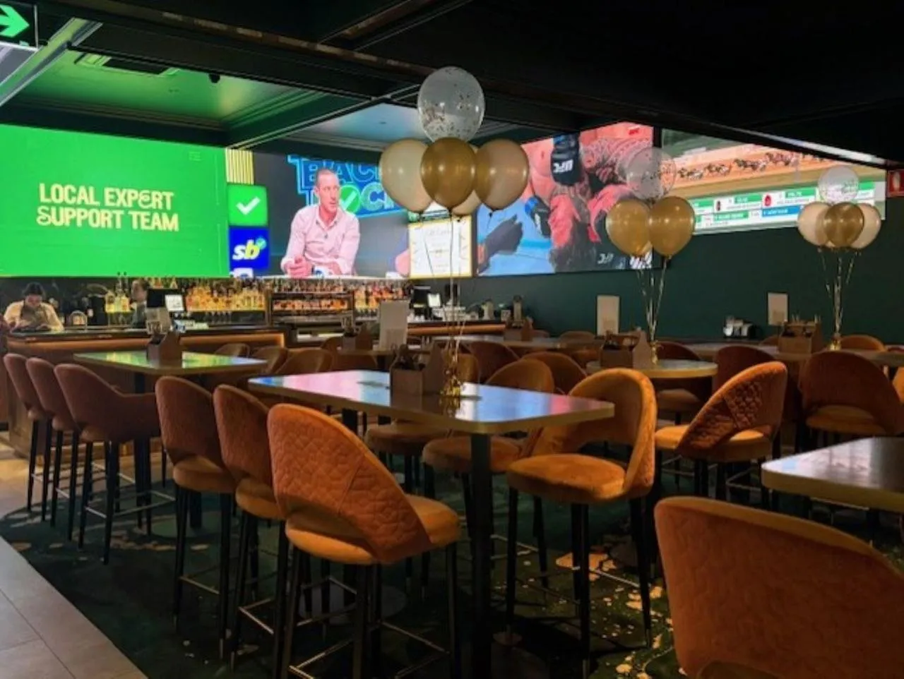 The Queens Gladstone