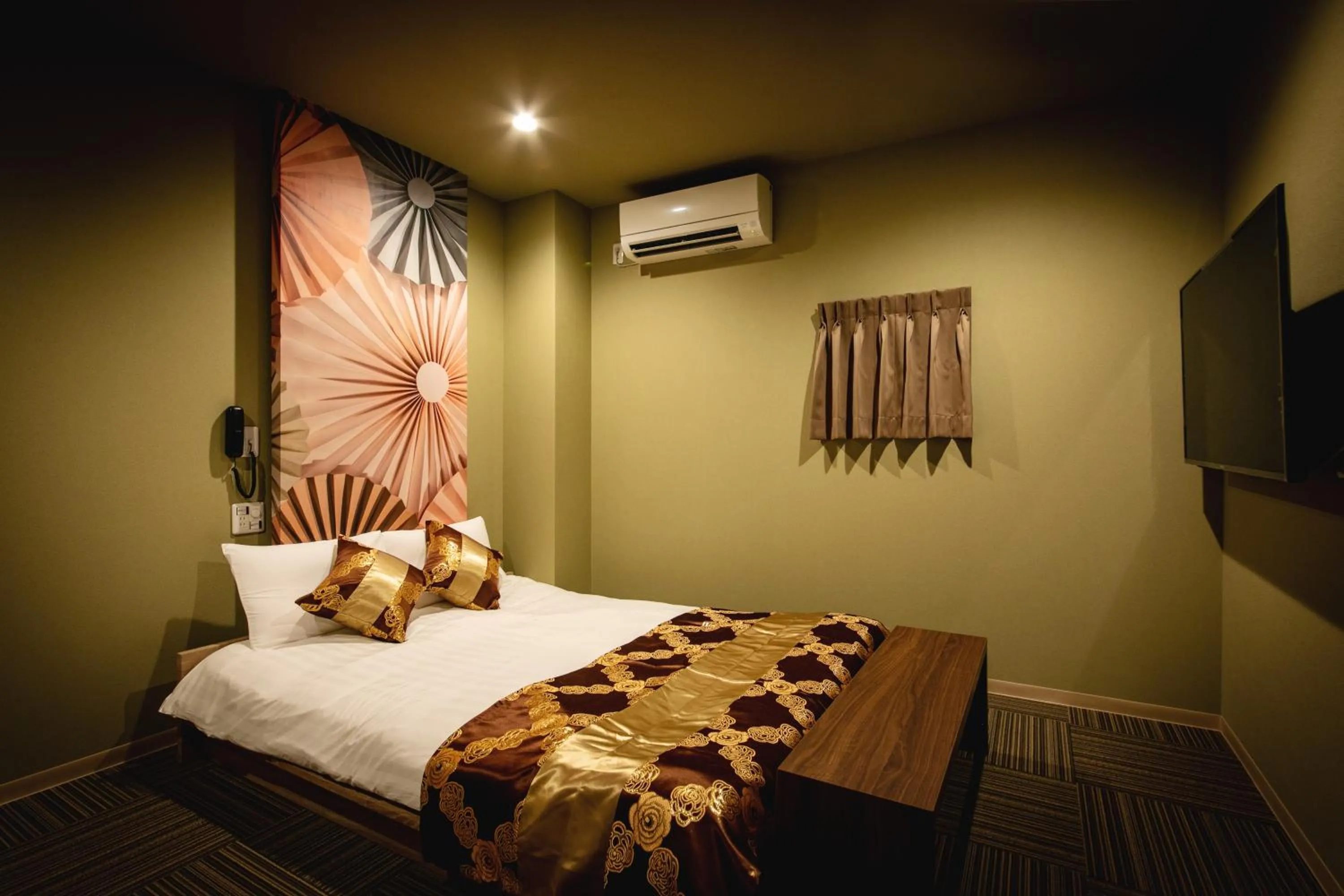 Bedroom, Bed in HOTEL BLAX