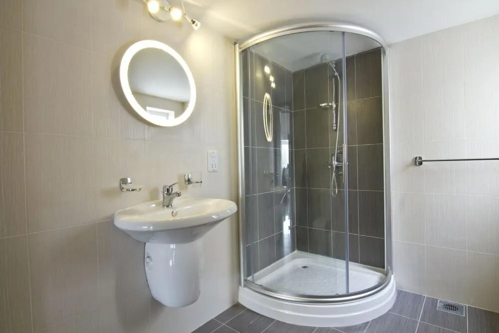 Bathroom in Cresta Beach Studios