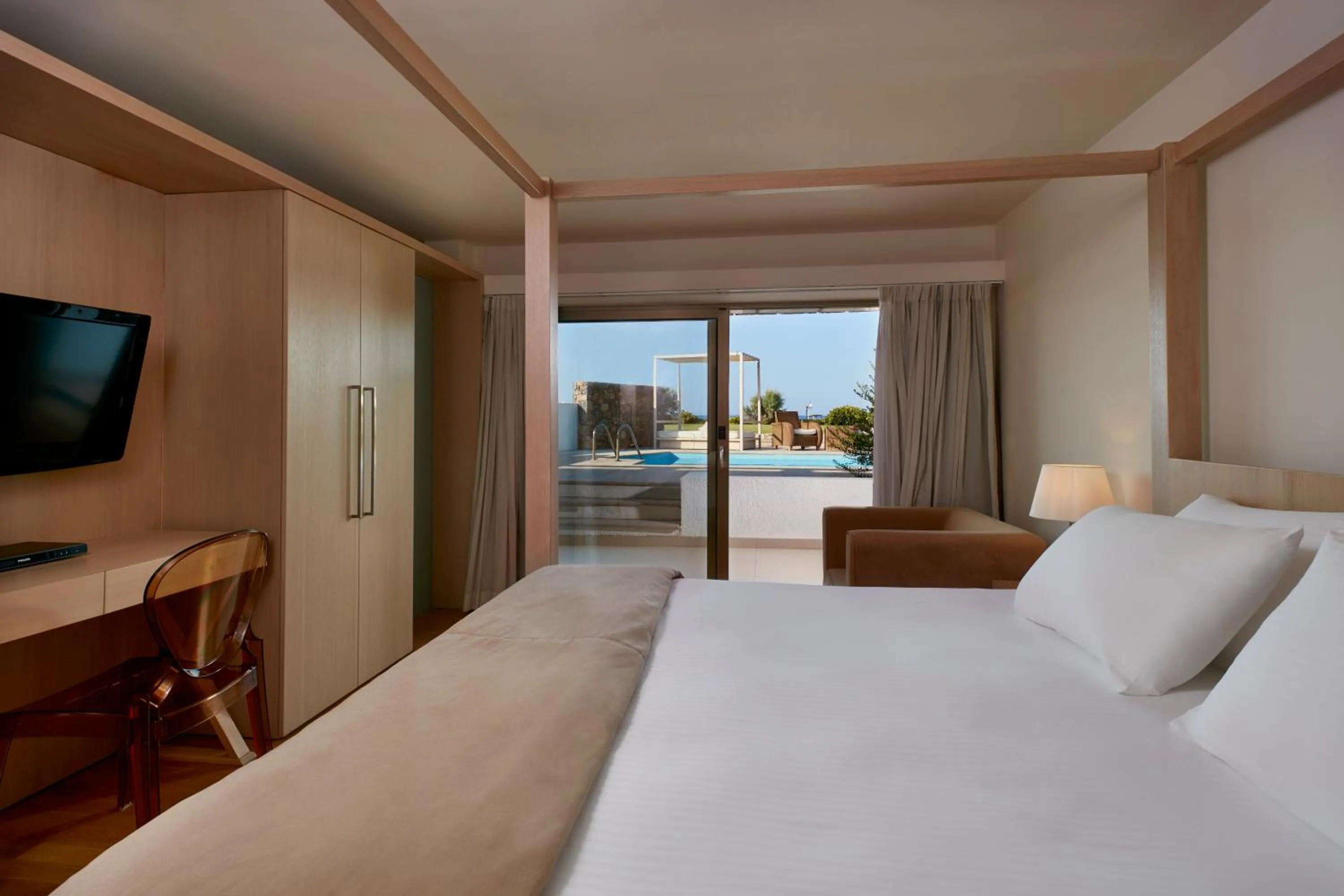 Bedroom, Bed in The Island Hotel - Adults Only -