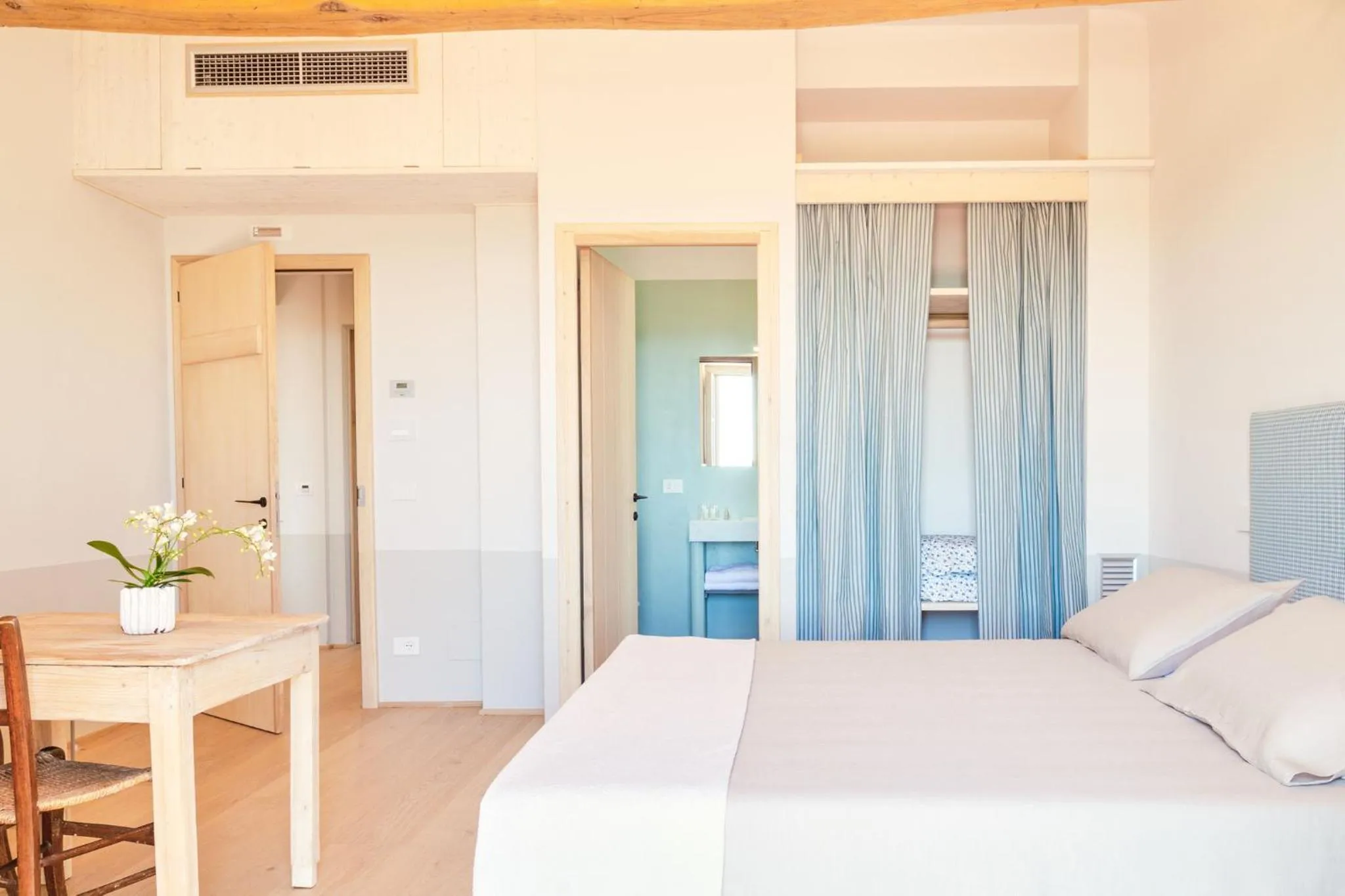 Bedroom, Bed in CUGUSI BnB