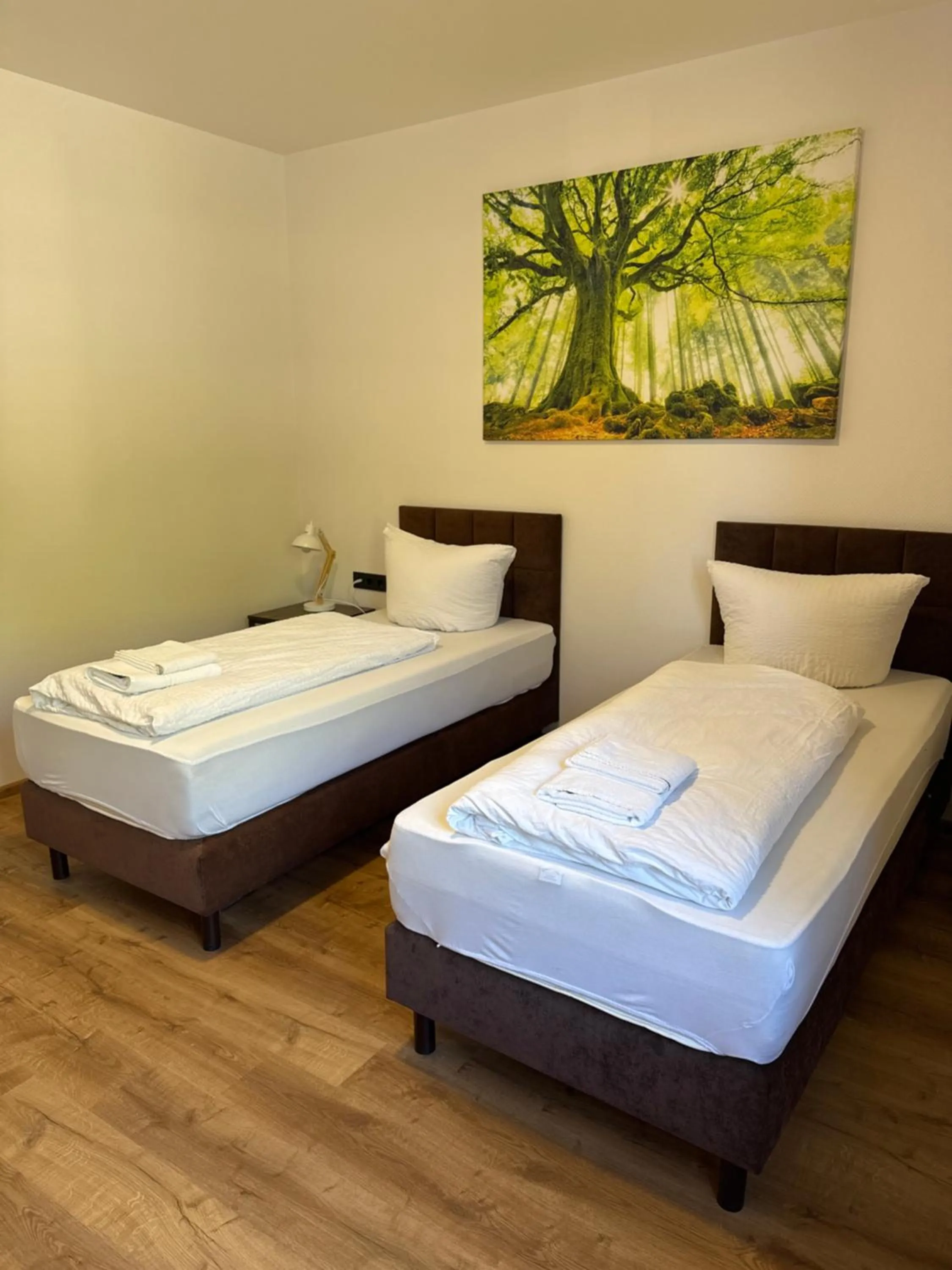 Photo of the whole room, Bed in Hotel am Schloss - Frankfurt an der Oder