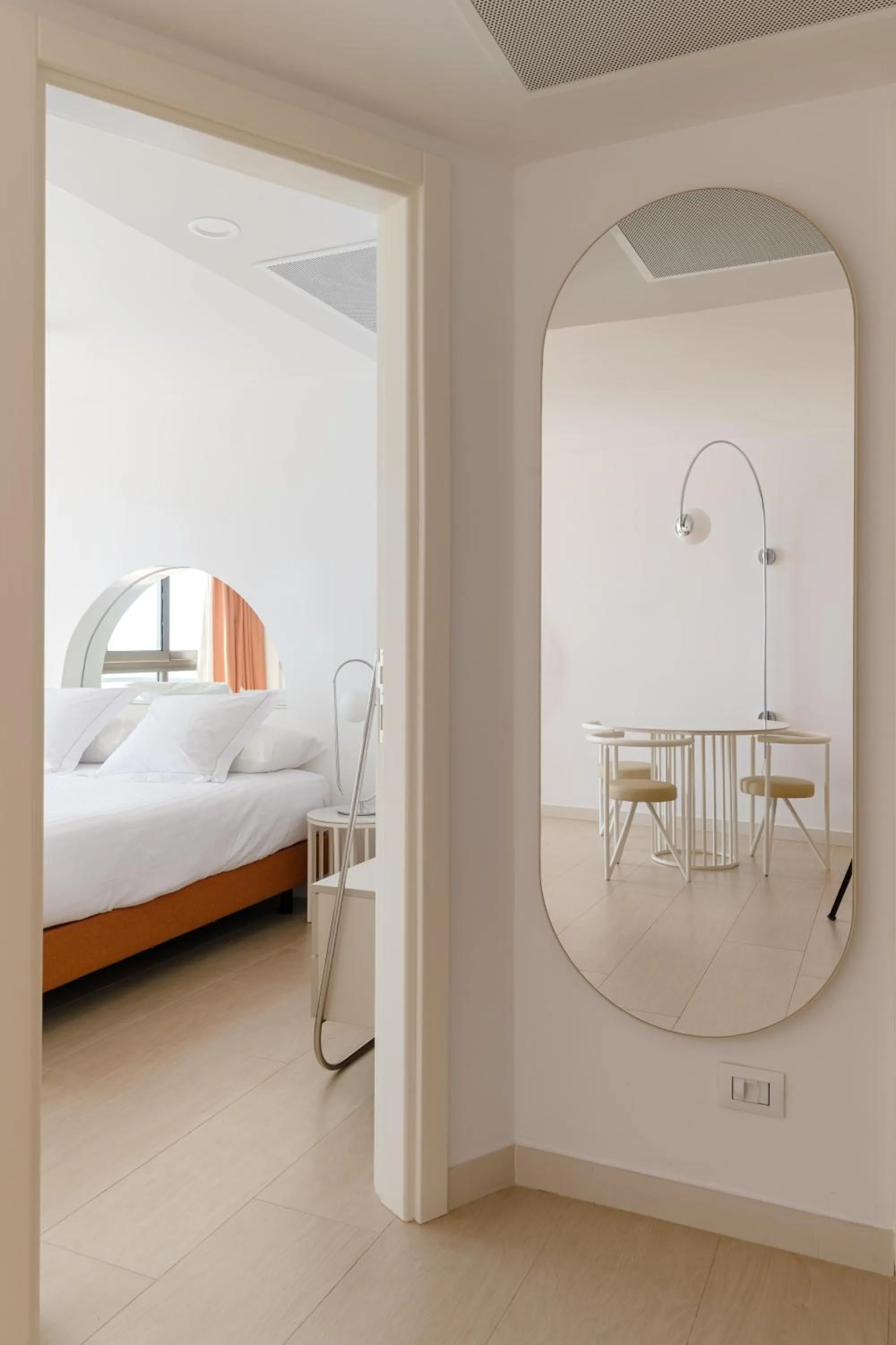 Photo of the whole room, Bed in Plus Fariones Habitat