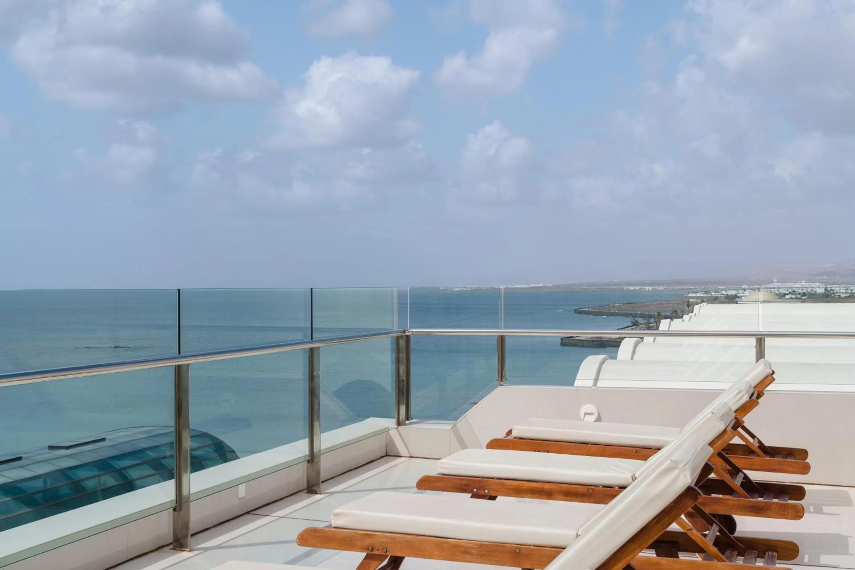 Property building in Plus Fariones Habitat