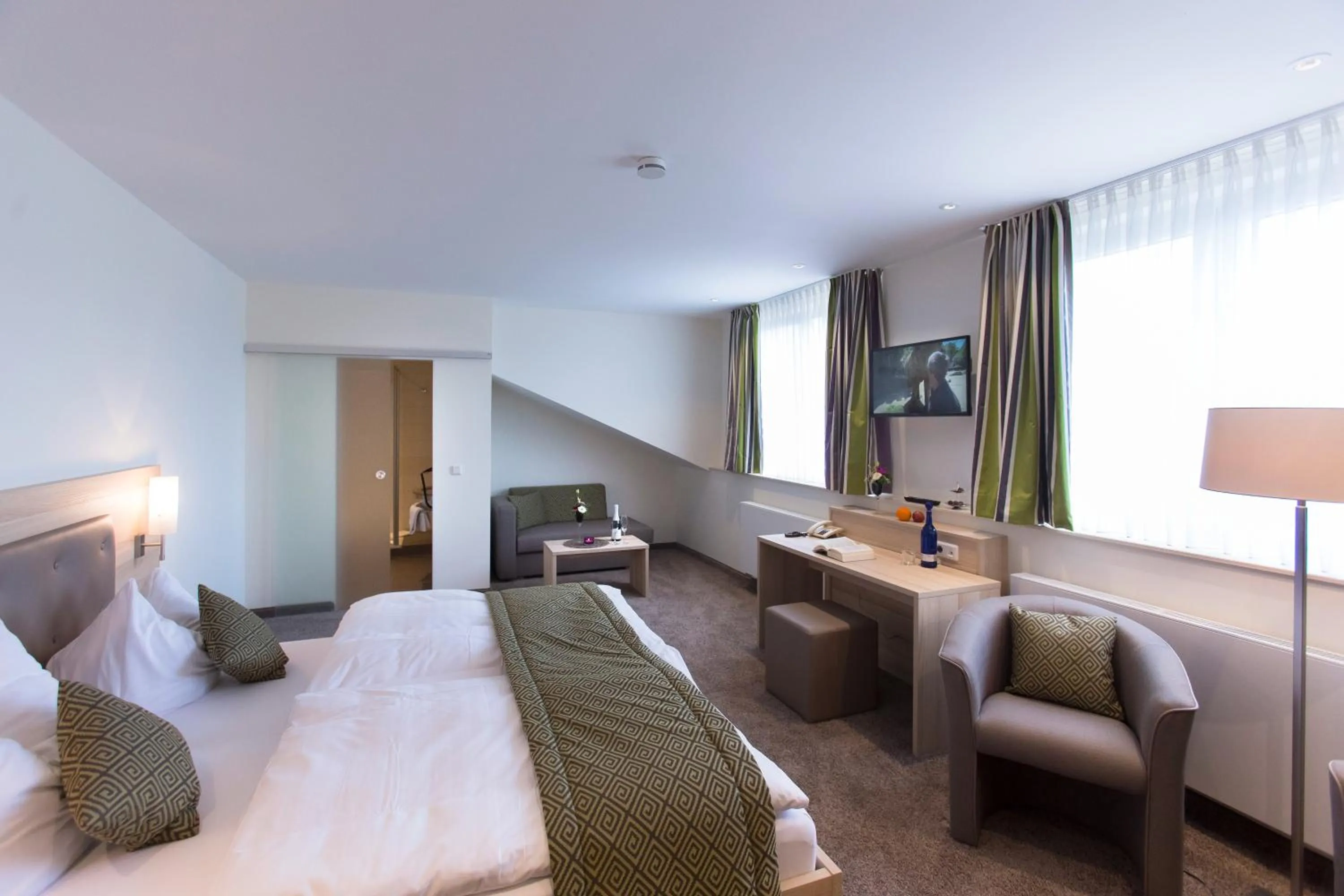 Photo of the whole room, Bed in Hotel-Restaurant Birkenhof