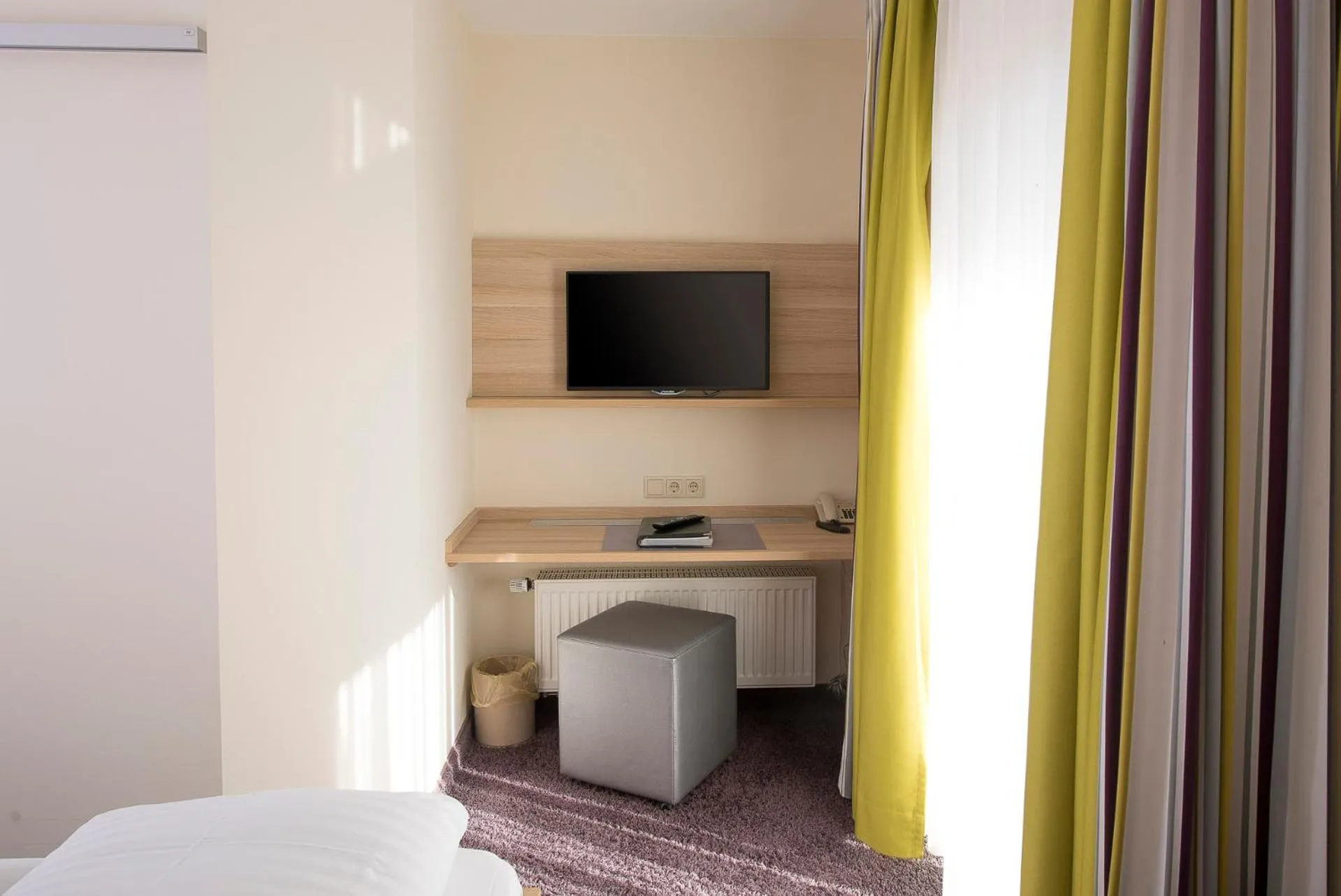 Bed in Hotel-Restaurant Birkenhof