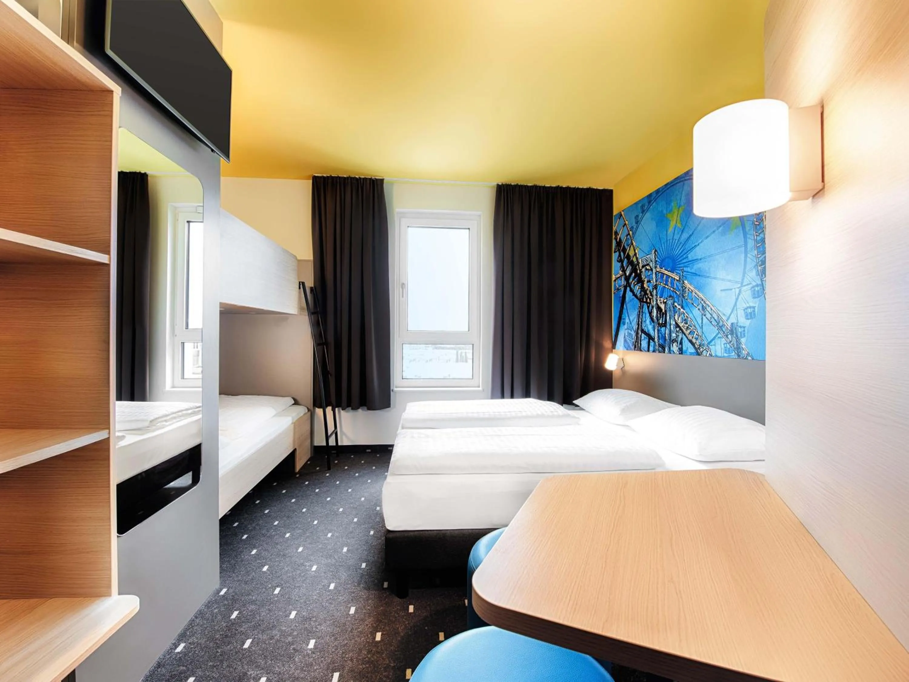 Photo of the whole room, Bed in B&B Hotel Rust-Ettenheim