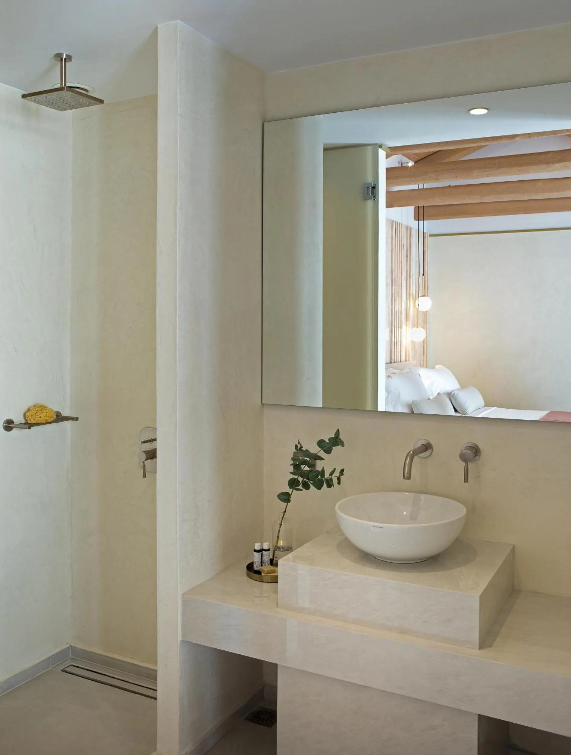 Bathroom in Mirabile Luxury Suites