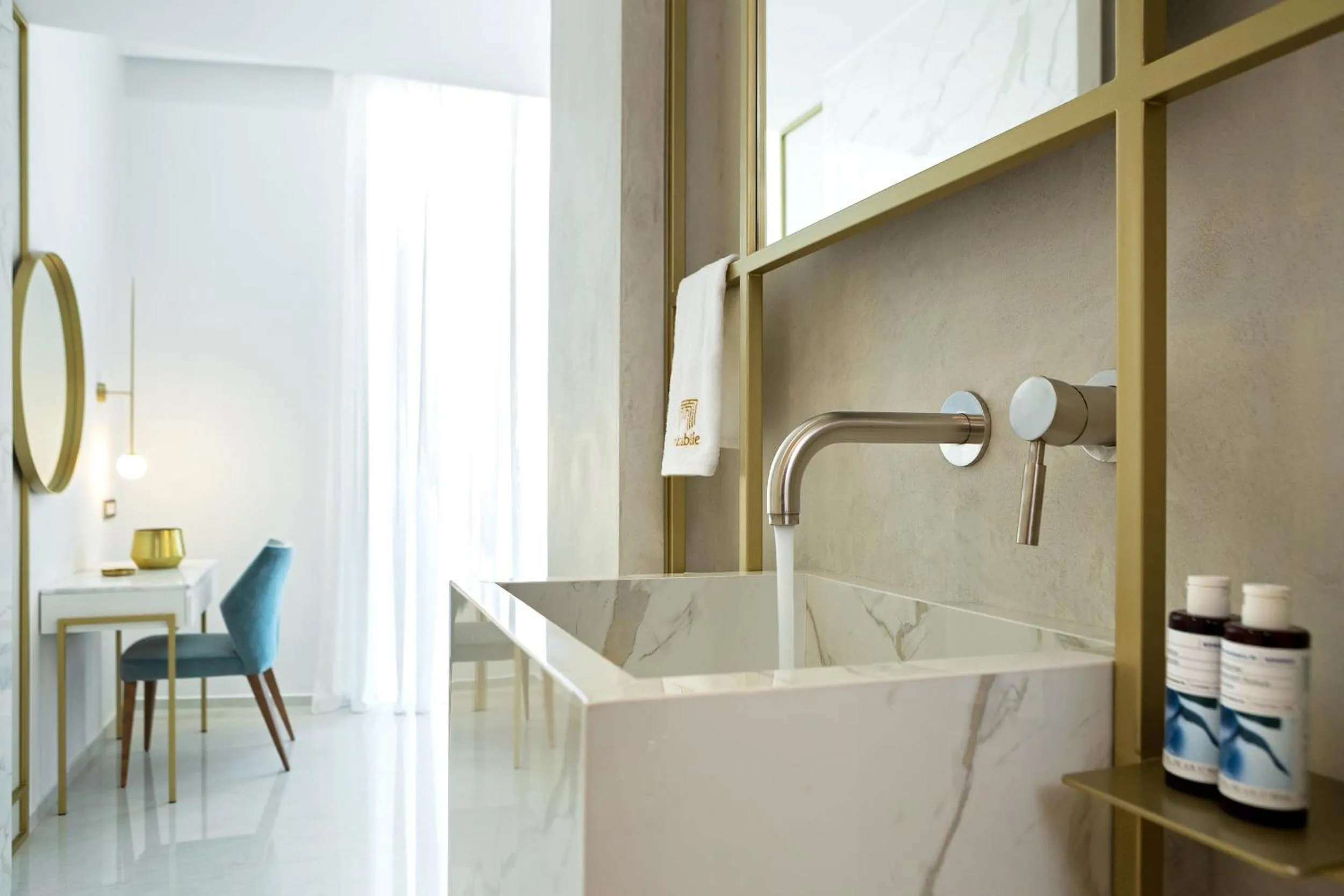 Bathroom in Mirabile Luxury Suites