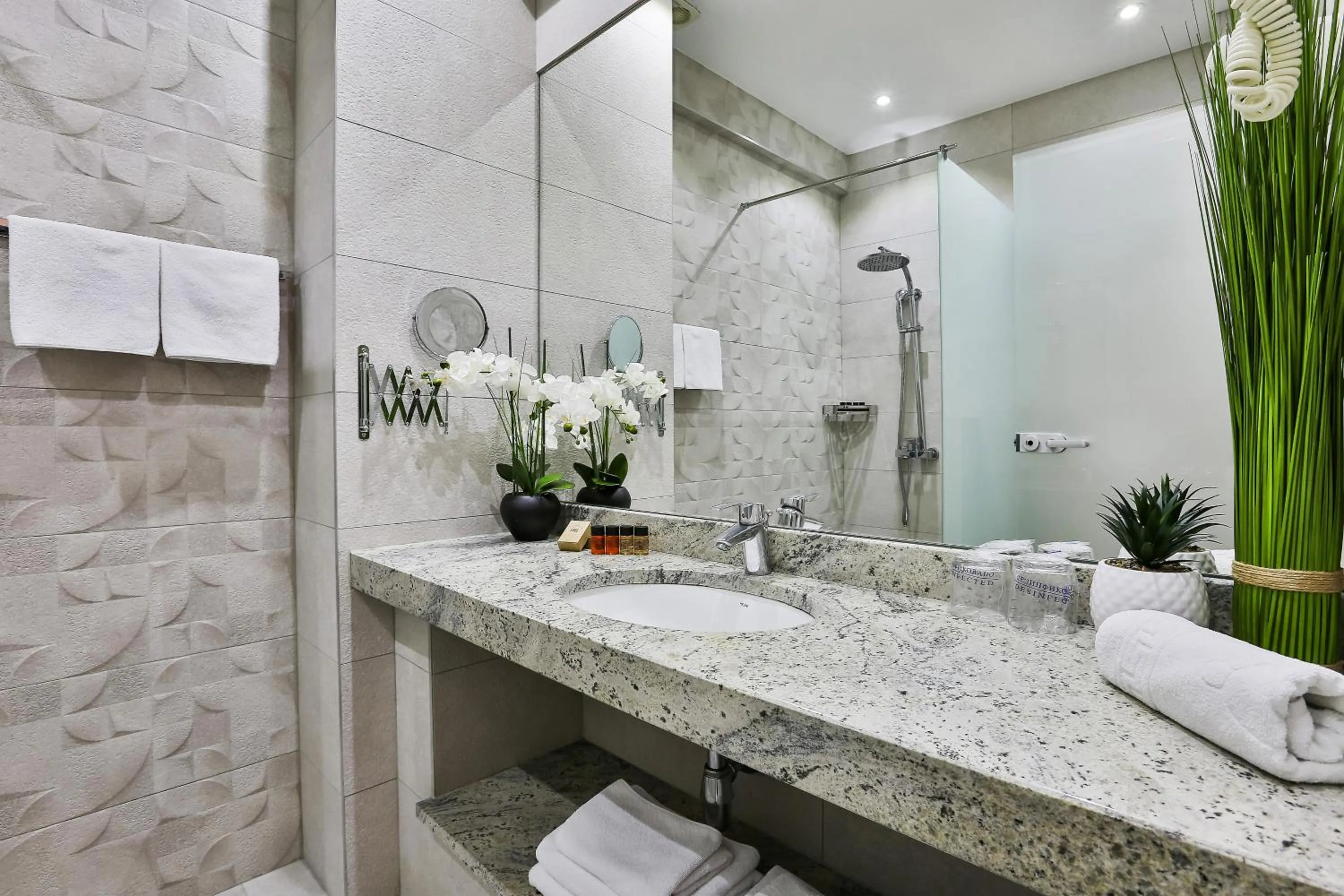 Toilet in Hotel La mer