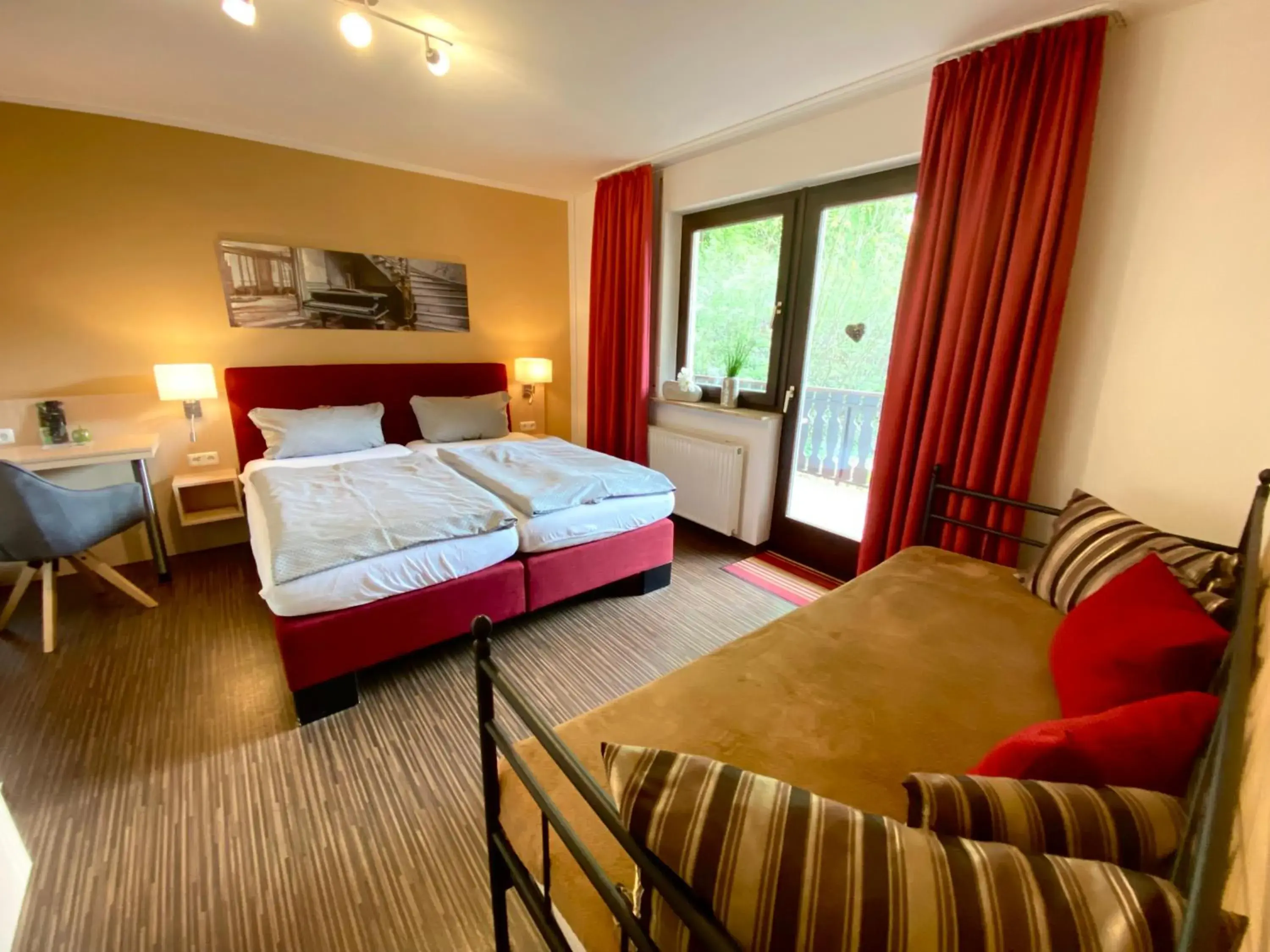 Double Room with Balcony in Landhotel Fasanenhof Double Room with Balcony in Landhotel Fasanenhof