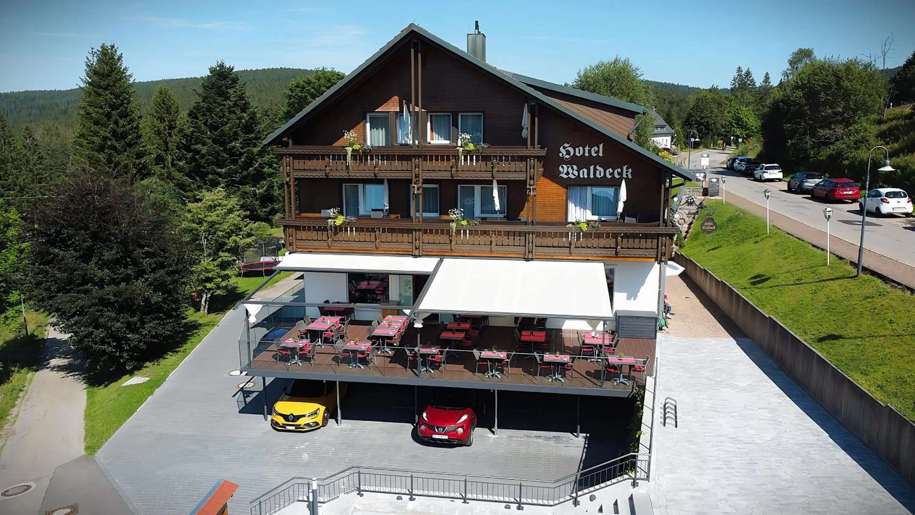 Property building in Hotel Waldeck mit Restaurant "Florian'S"