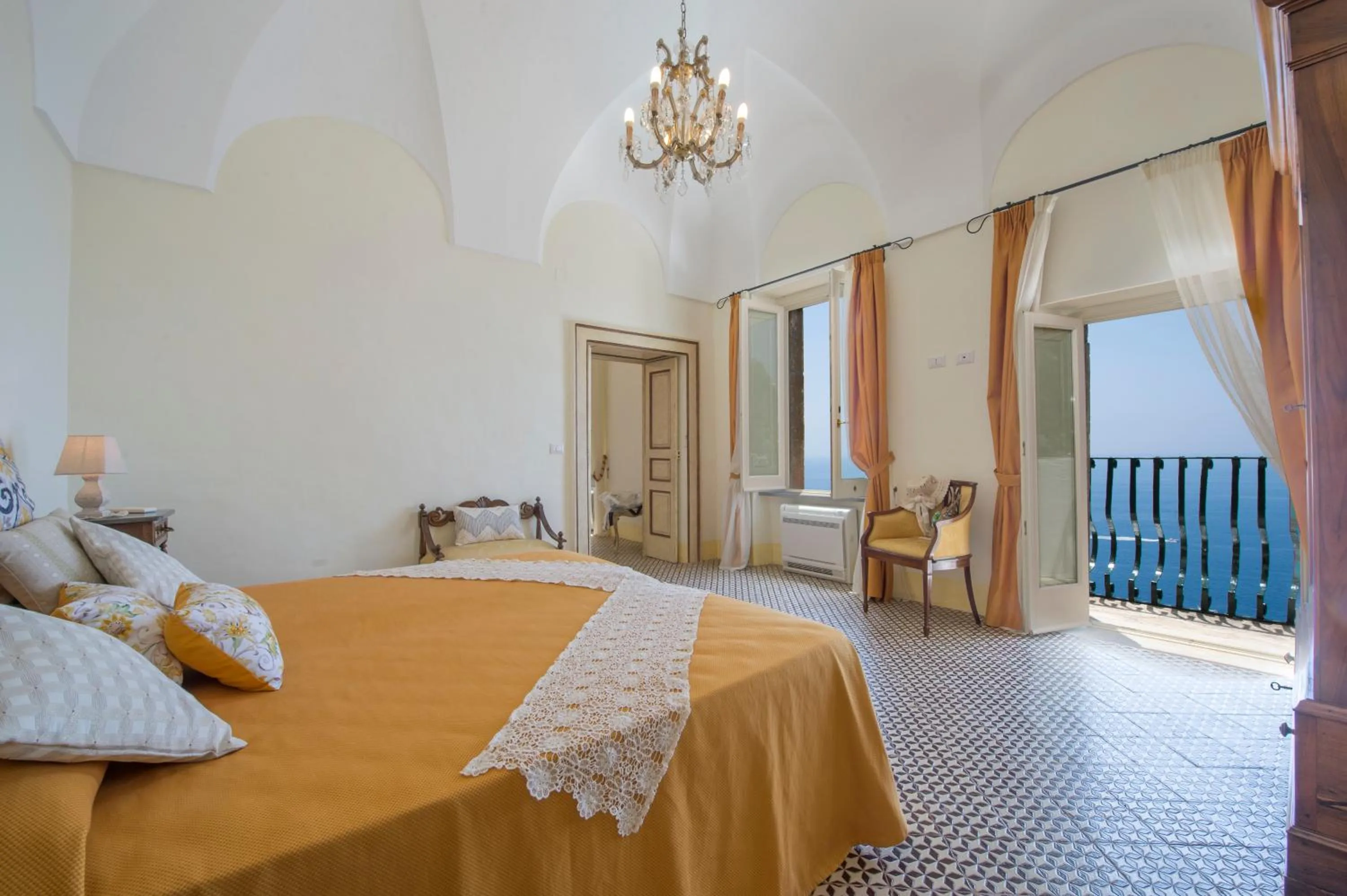 Bedroom, Bed in CASA CAPRILE POSITANO