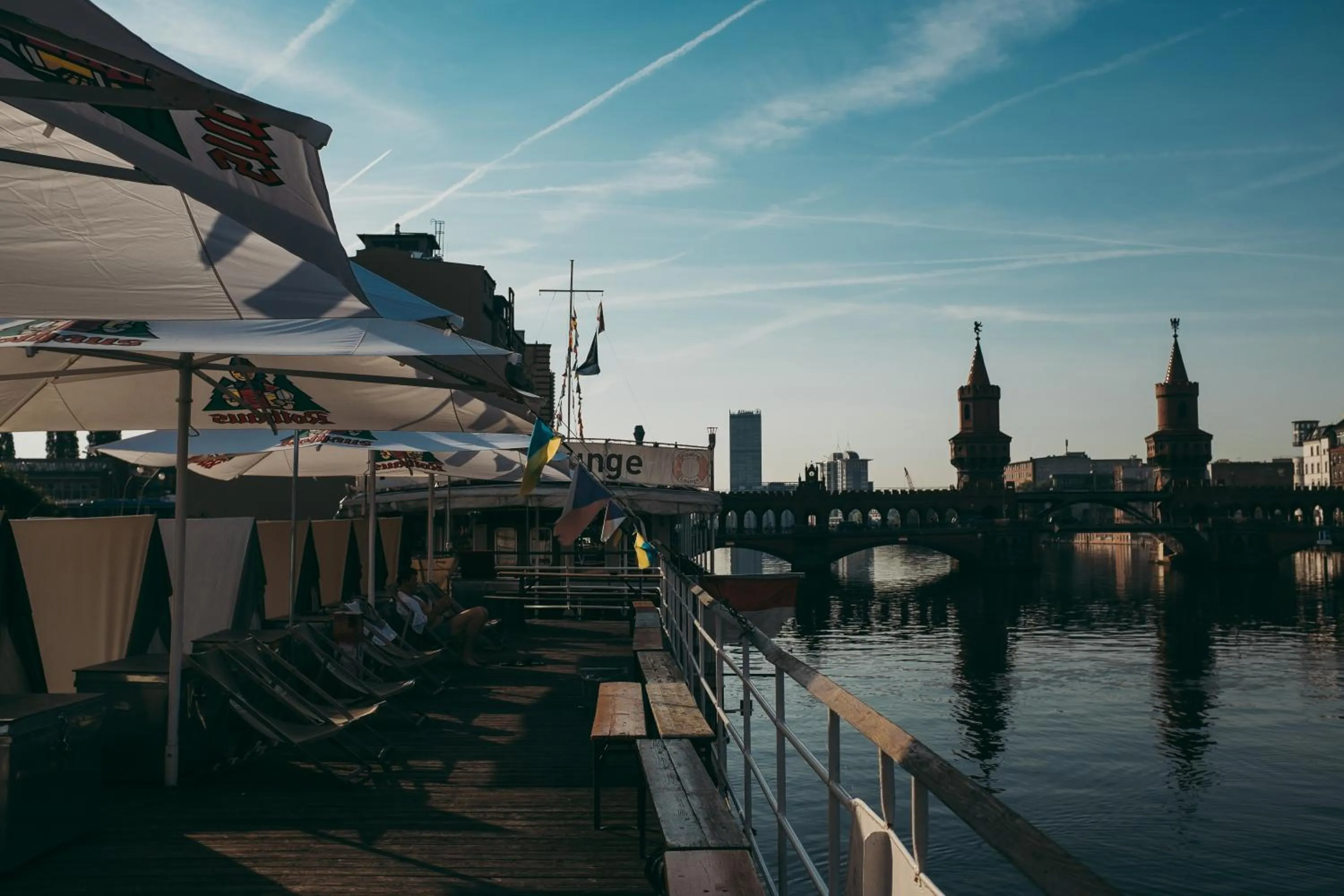 Property building in Shipotel-Berlin GmbH, Shipotel Eastern & Shipotel Western