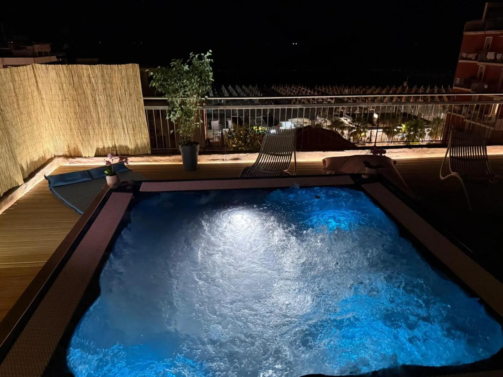 Hot Tub in Hotel Morolli