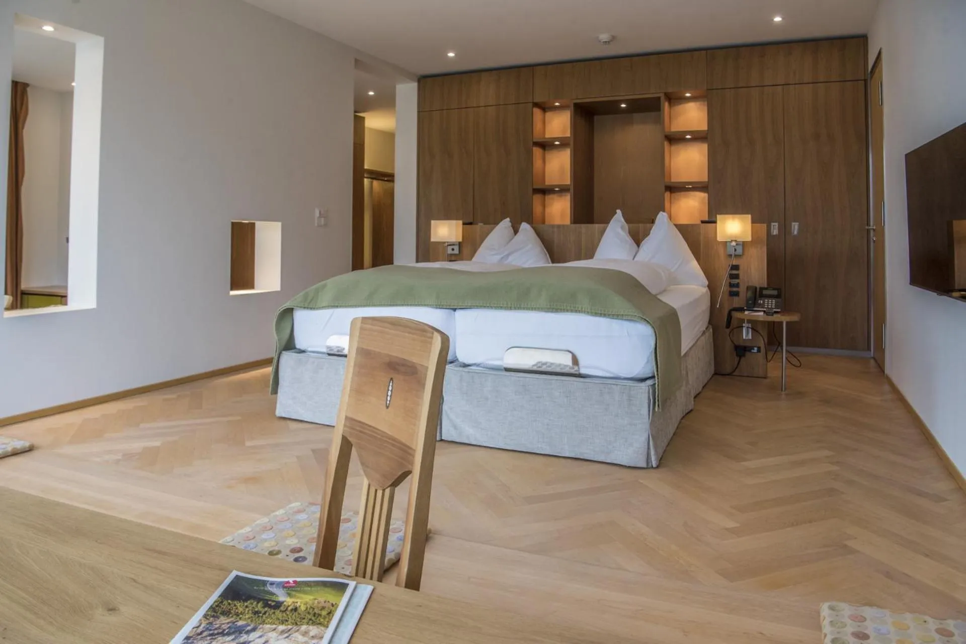 Photo of the whole room, Bed in Waldhotel & SPA Davos - for body & soul