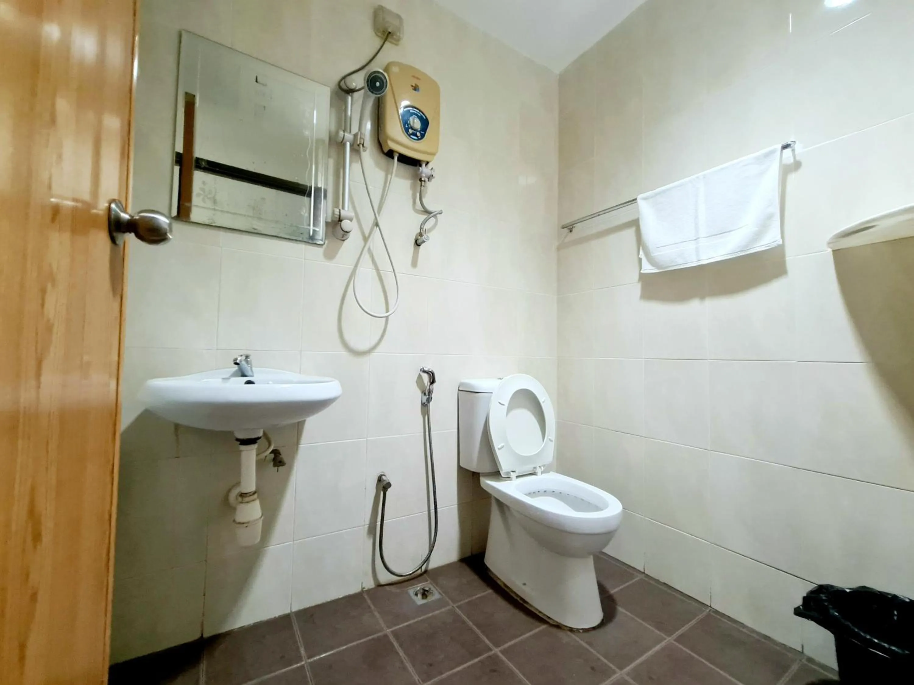 Bee Garden & BB Motel - Alor Setar