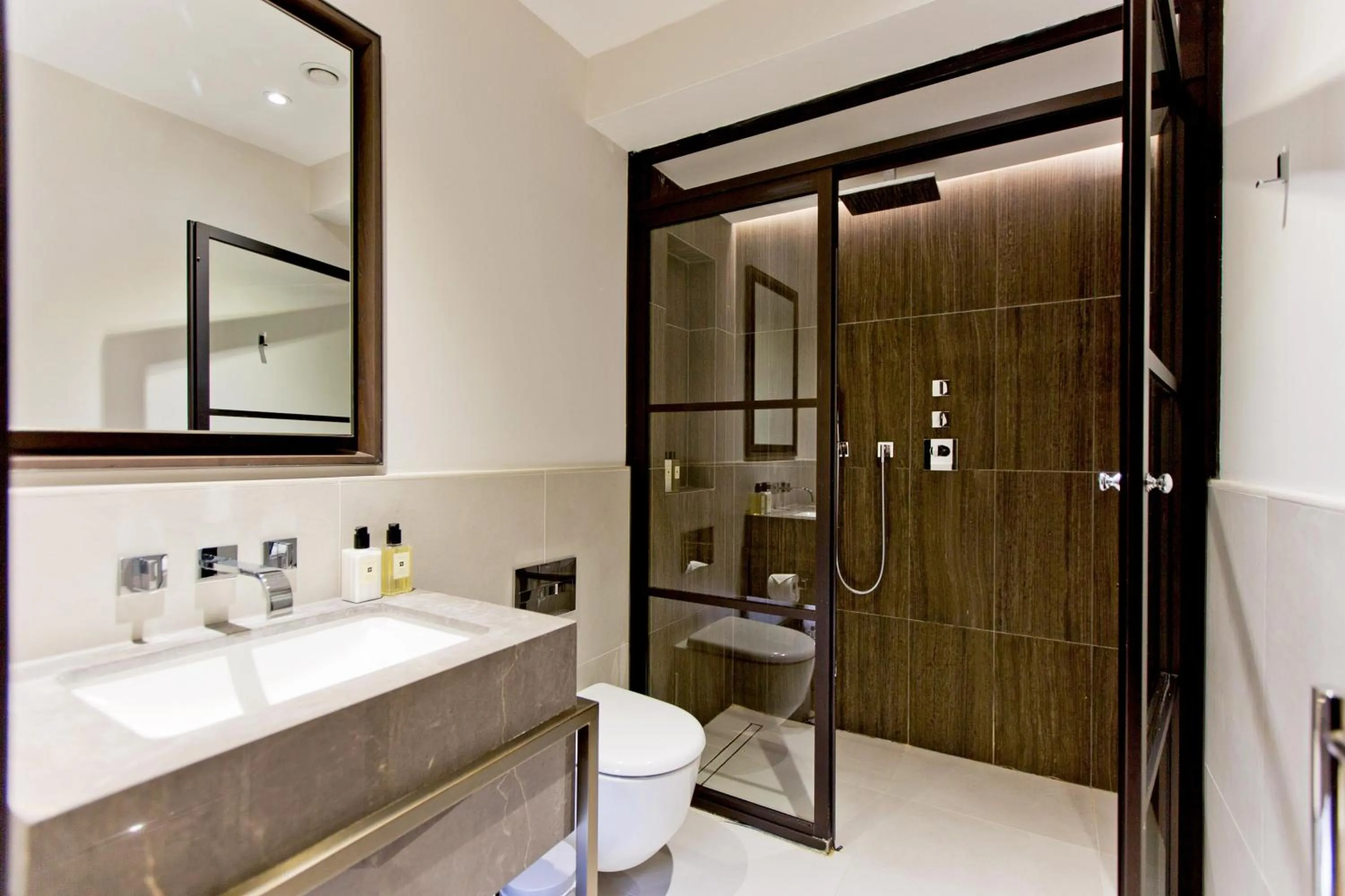 Shower in 37GS Residences