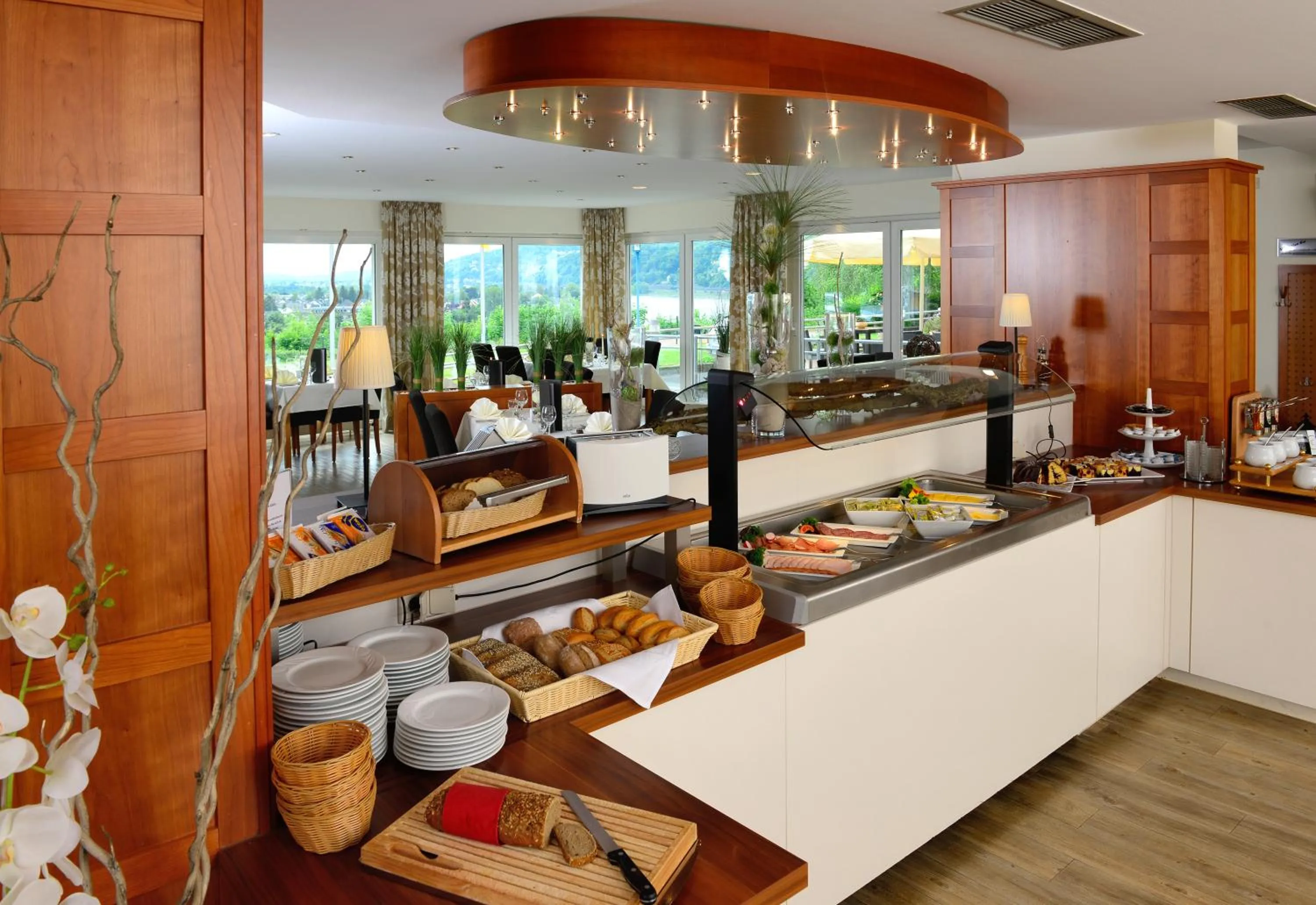 Restaurant/places to eat in Ringhotel Haus Oberwinter