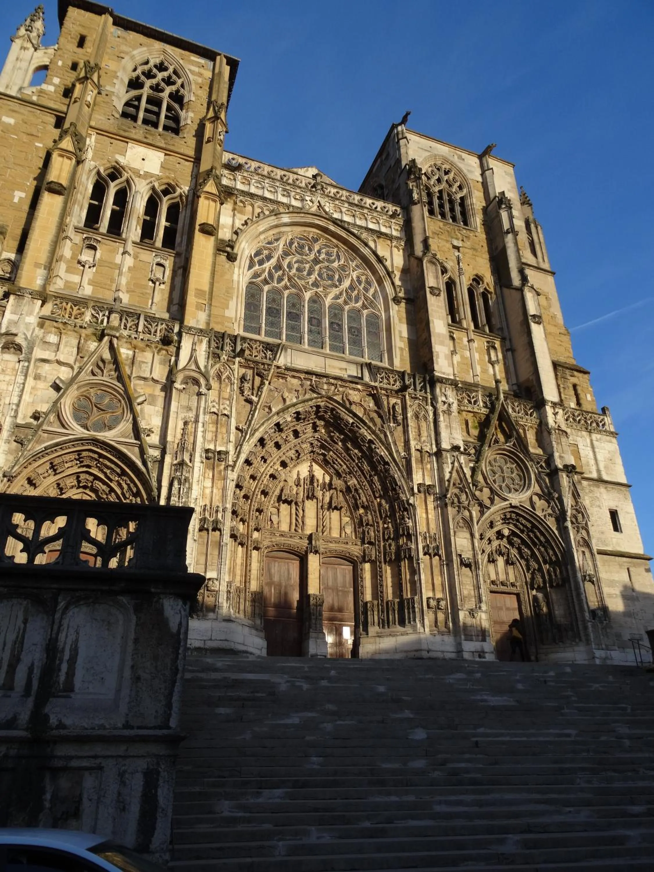 Nearby landmark in ibis Lyon Sud Vienne Saint-Louis