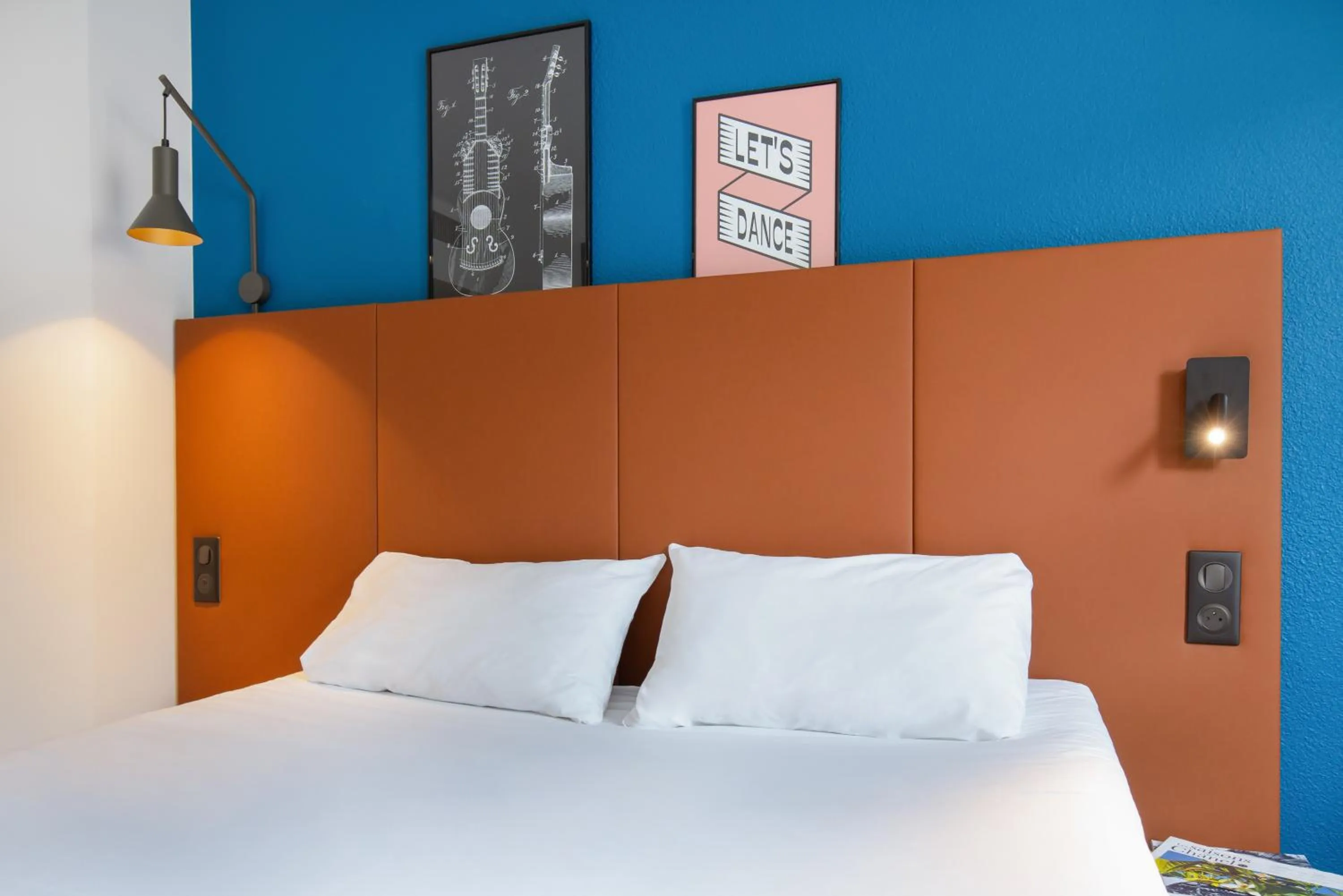 Bedroom, Bed in ibis Lyon Sud Vienne Saint-Louis
